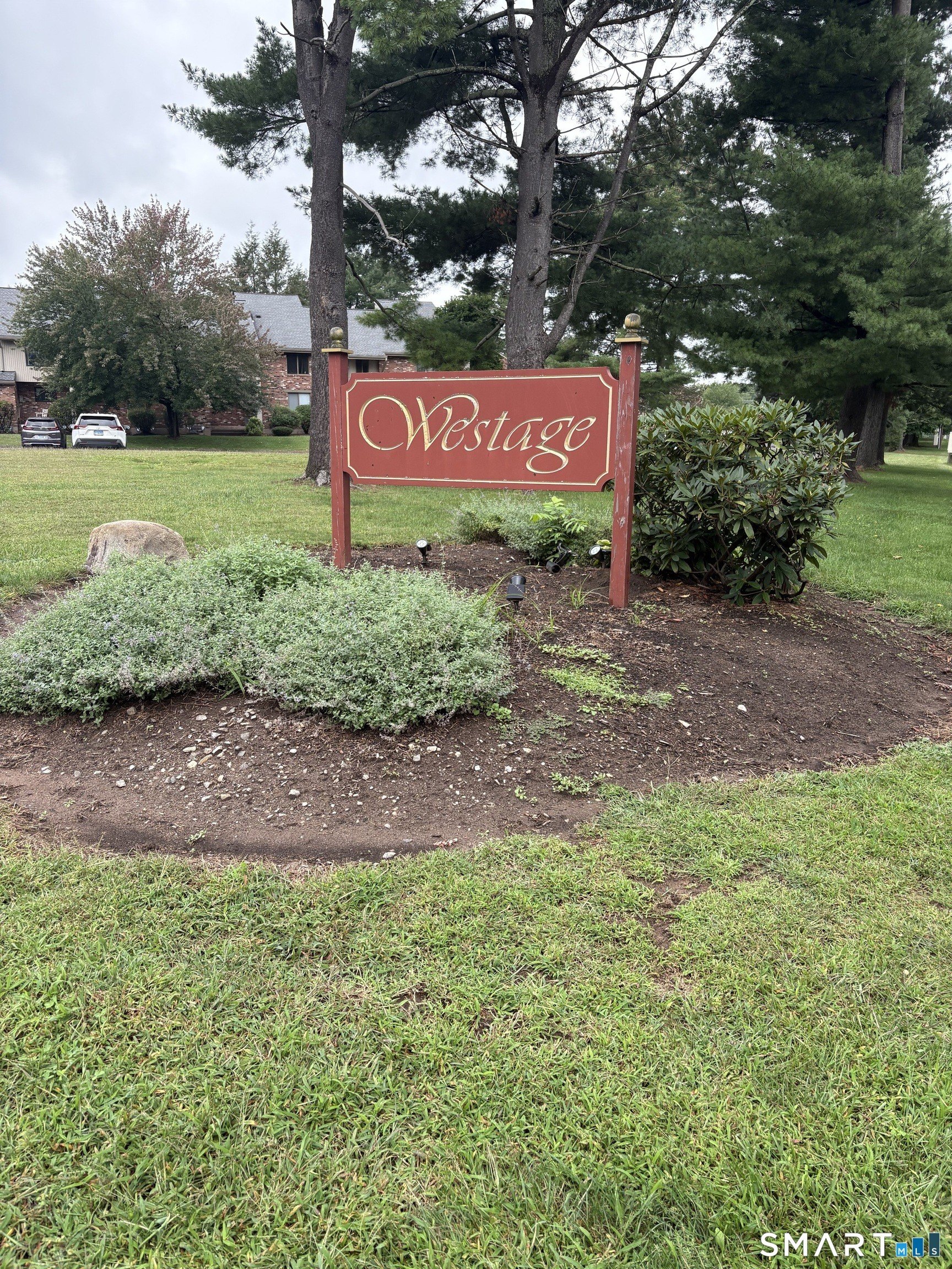 Amato Dr, South Windsor, CT 06074