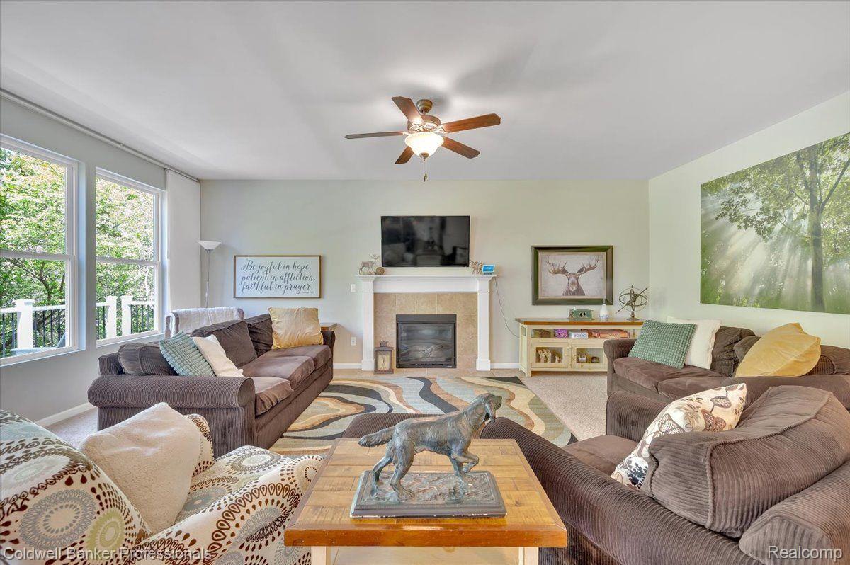 Oxford, Michigan, 48371, United States, 5 Bedrooms Bedrooms, ,4 BathroomsBathrooms,Residential,For Sale,1940303