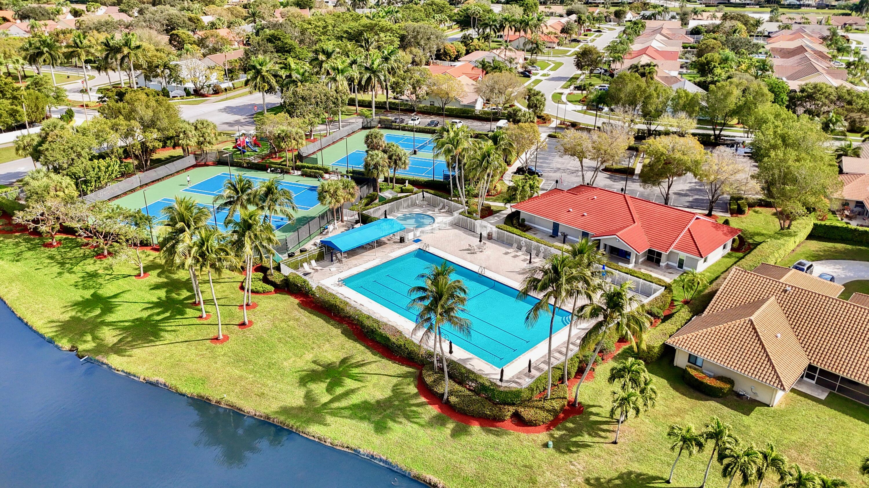 Lake Worth, Florida, 33463, United States, 3 Bedrooms Bedrooms, ,3 BathroomsBathrooms,Residential,For Sale,1905874