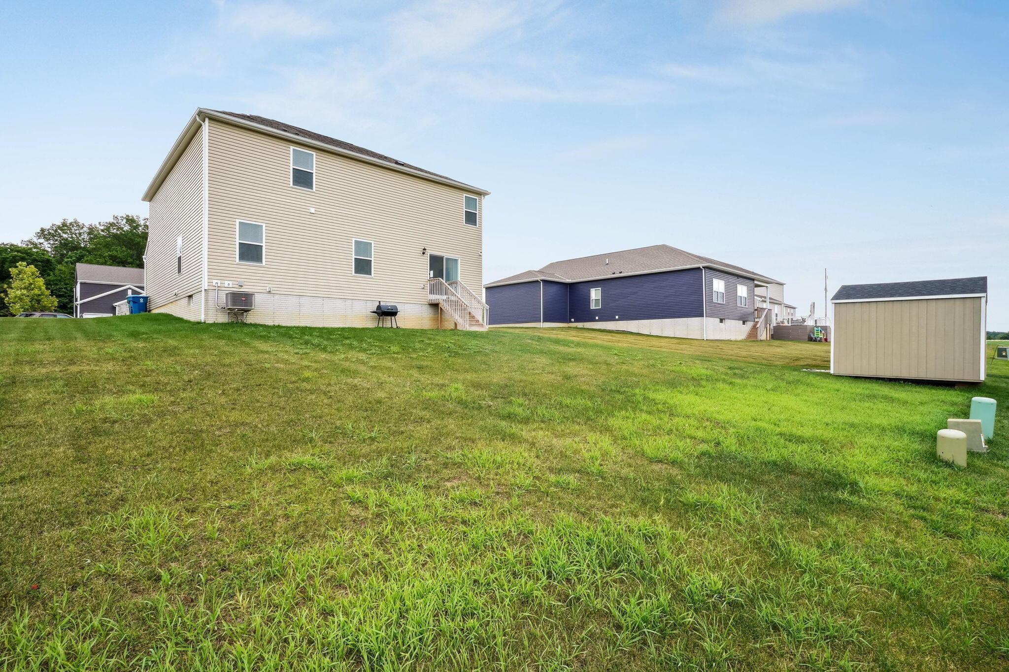Marysville, Ohio, 43040, United States, 4 Bedrooms Bedrooms, ,3 BathroomsBathrooms,Residential,For Sale,1890378