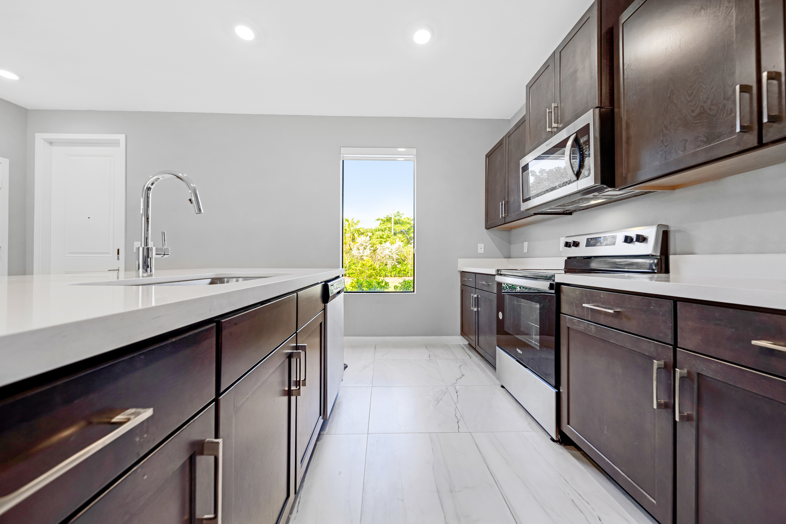  545 NW 17th Street, Fort Lauderdale, FL, 33311 - 物件實景
