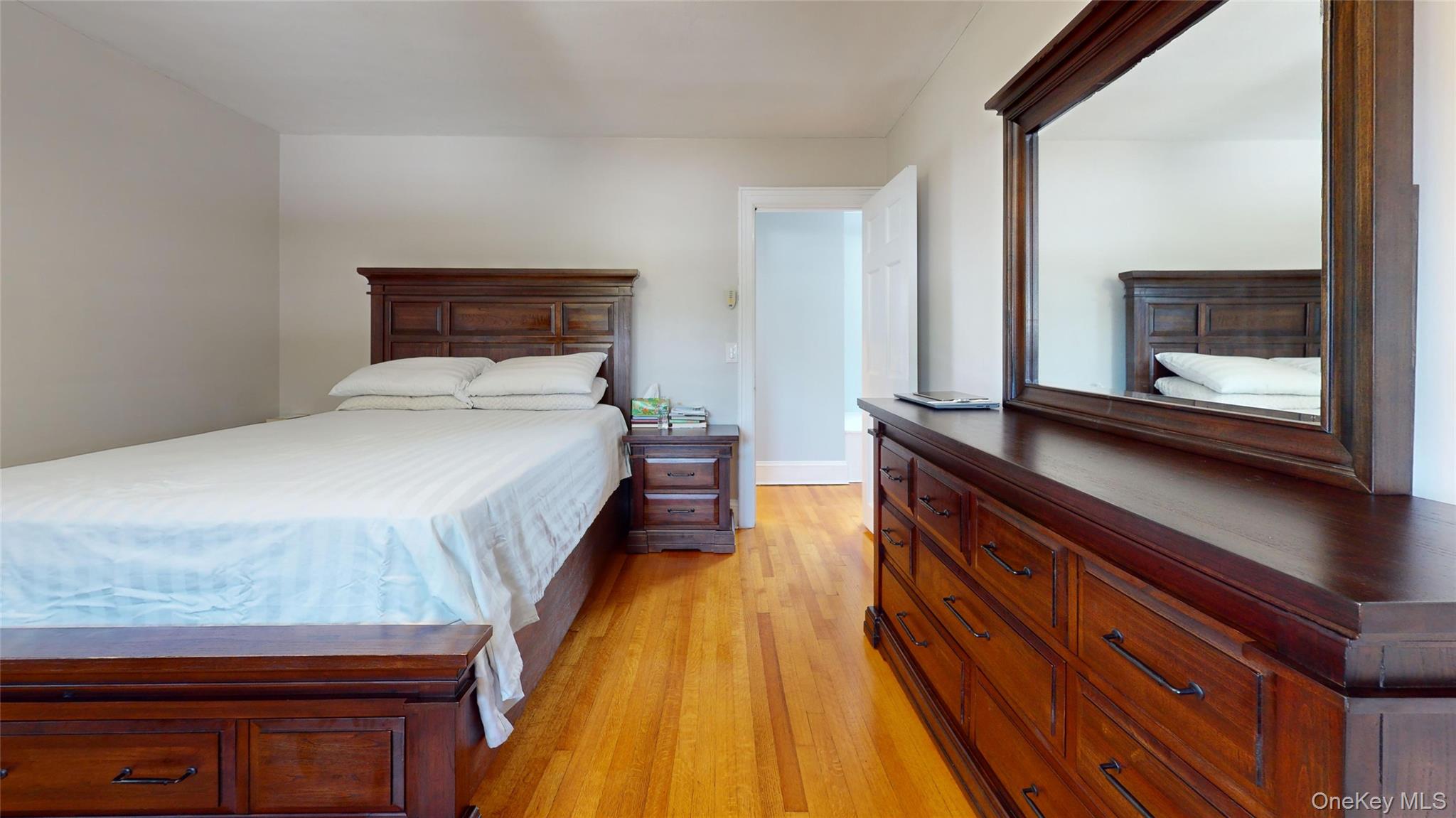 Baldwin, New York, 11510, United States, 3 Bedrooms Bedrooms, ,3 BathroomsBathrooms,Residential,For Sale,1939059