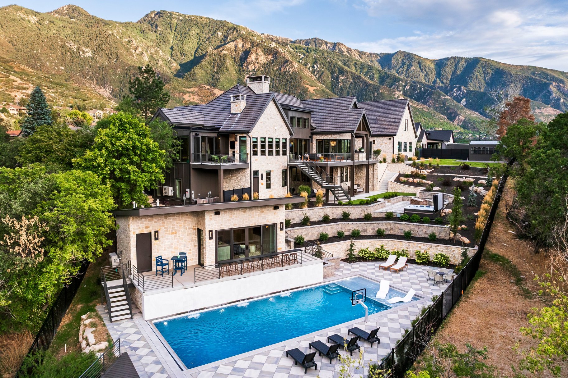  A Sanctuary of Luxury, Wellness, and Recreation — All Your Own - 物件實景
