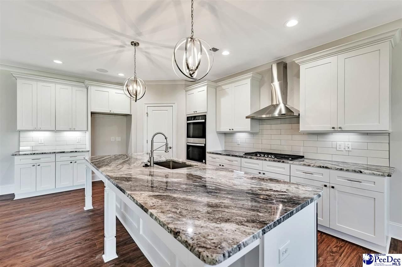 Florence, South Carolina, 29501, United States, 5 Bedrooms Bedrooms, ,5 BathroomsBathrooms,Residential,For Sale,1856314