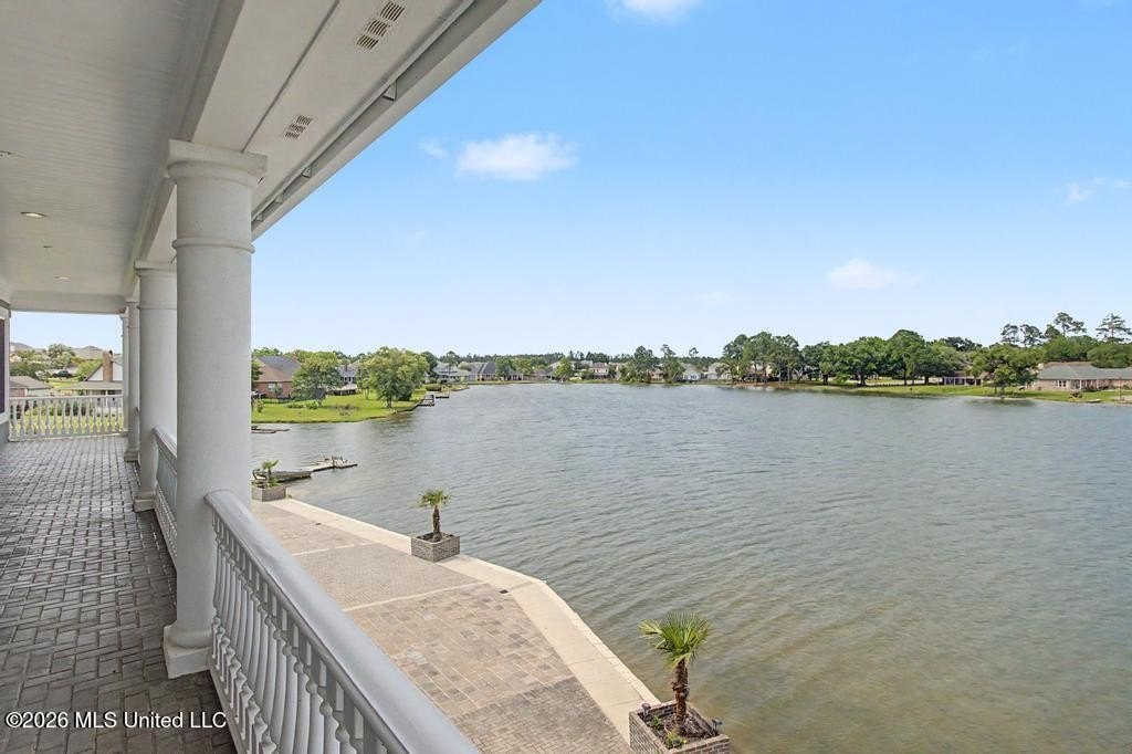 Gulfport, Mississippi, 39503, United States, 6 Bedrooms Bedrooms, ,7 BathroomsBathrooms,Residential,For Sale,2048640