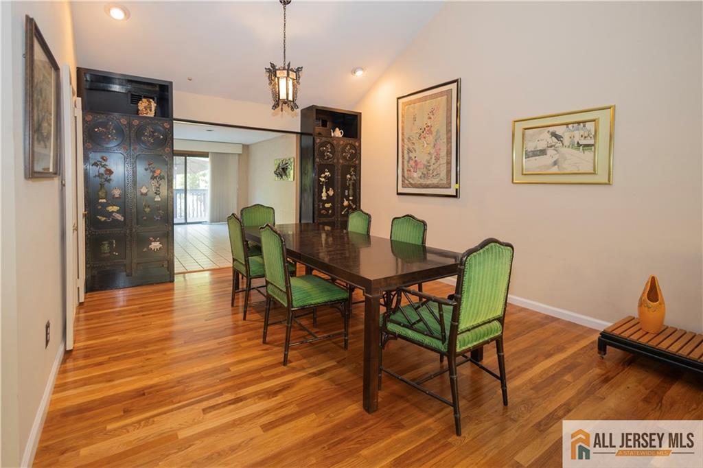 East Brunswick, New Jersey, 08816, United States, 5 Bedrooms Bedrooms, ,3 BathroomsBathrooms,Residential,For Sale,1890709