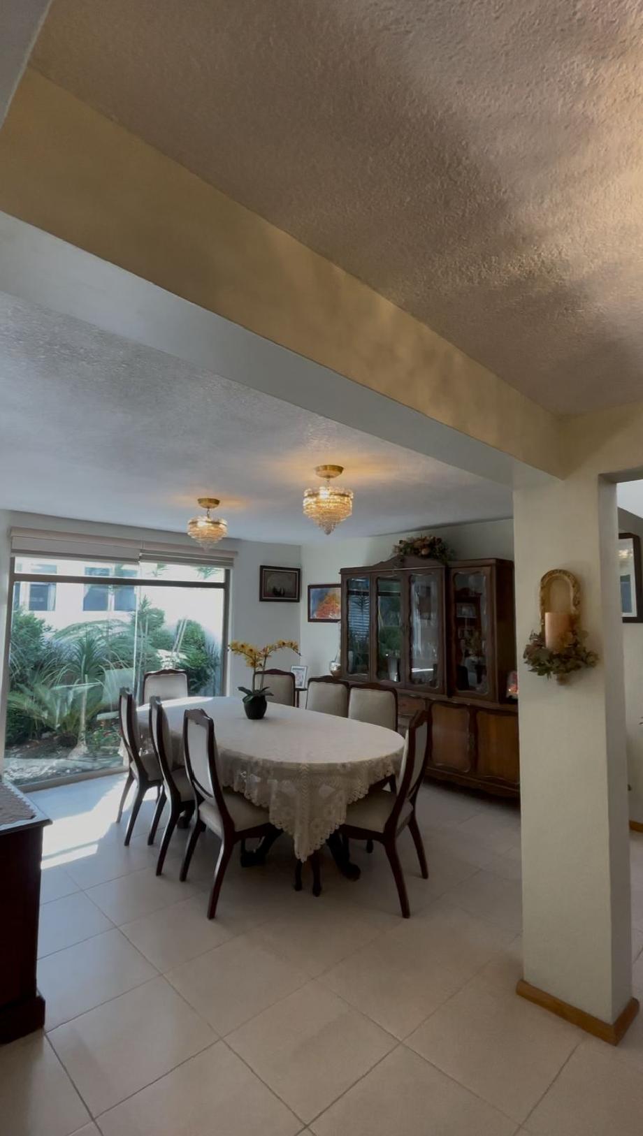 Metepec, Estado de méxico, 52169, Mexico, 5 Bedrooms Bedrooms, ,2 BathroomsBathrooms,Residential,For Sale,1804093