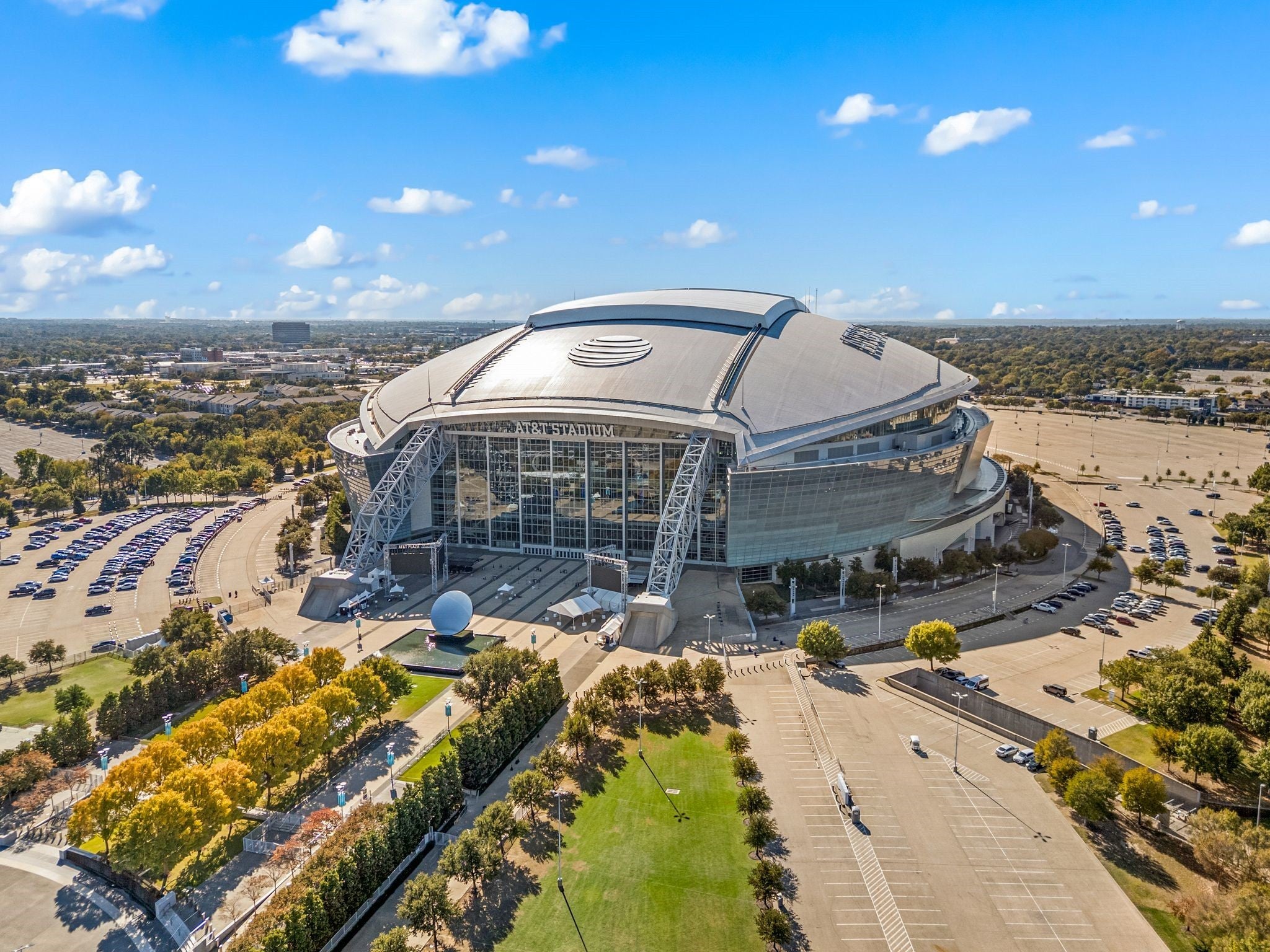 Arlington, Texas, 76012, United States, 4 Bedrooms Bedrooms, ,3 BathroomsBathrooms,Residential,For Sale,1987019