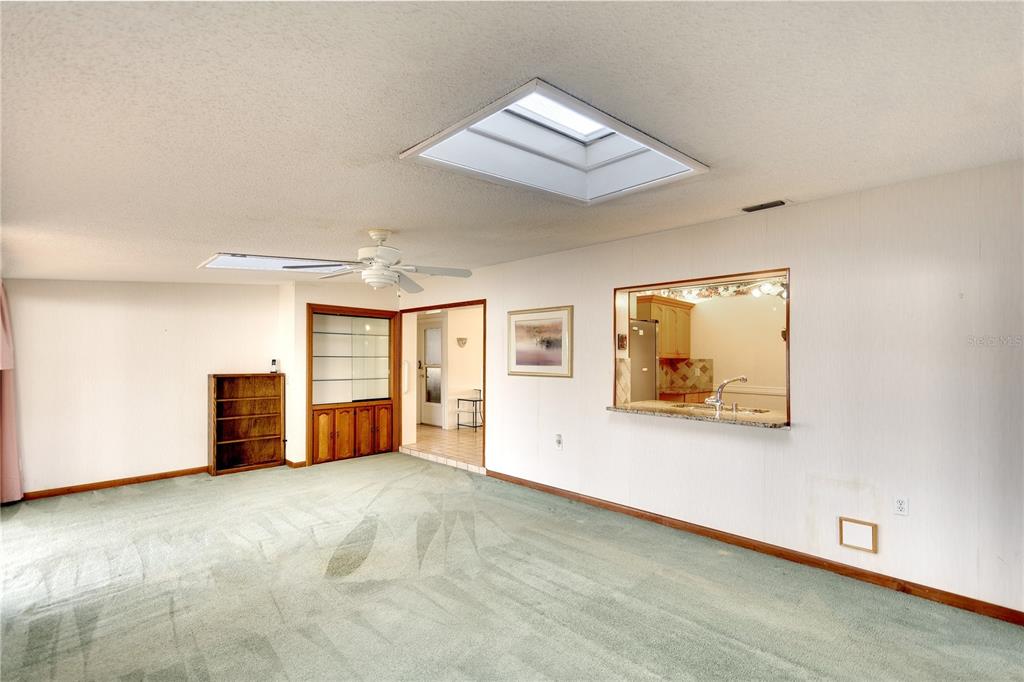 Bradenton, Florida, 34210, United States, 4 Bedrooms Bedrooms, ,2 BathroomsBathrooms,Residential,For Sale,1696879
