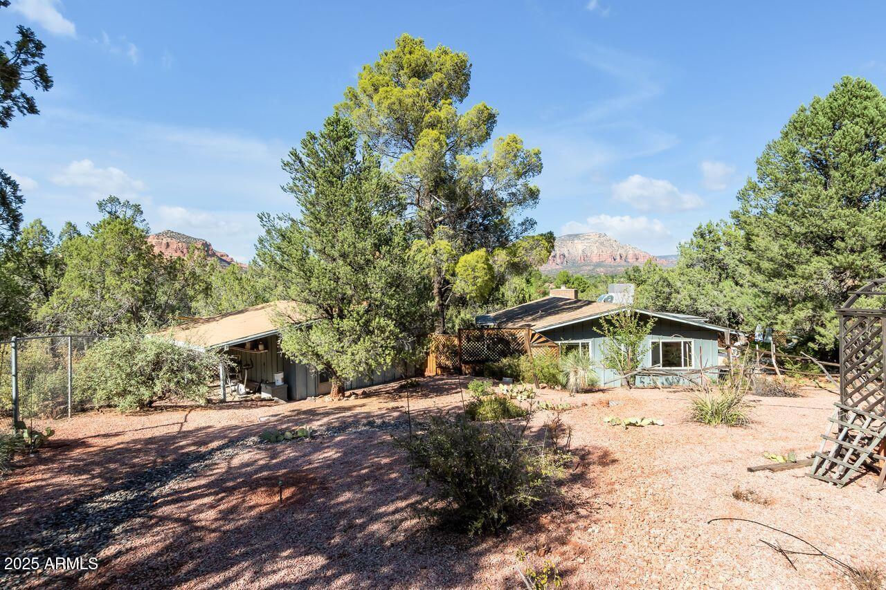 Sedona, Arizona, 86351, United States, 2 Bedrooms Bedrooms, ,Residential,For Sale,1951085