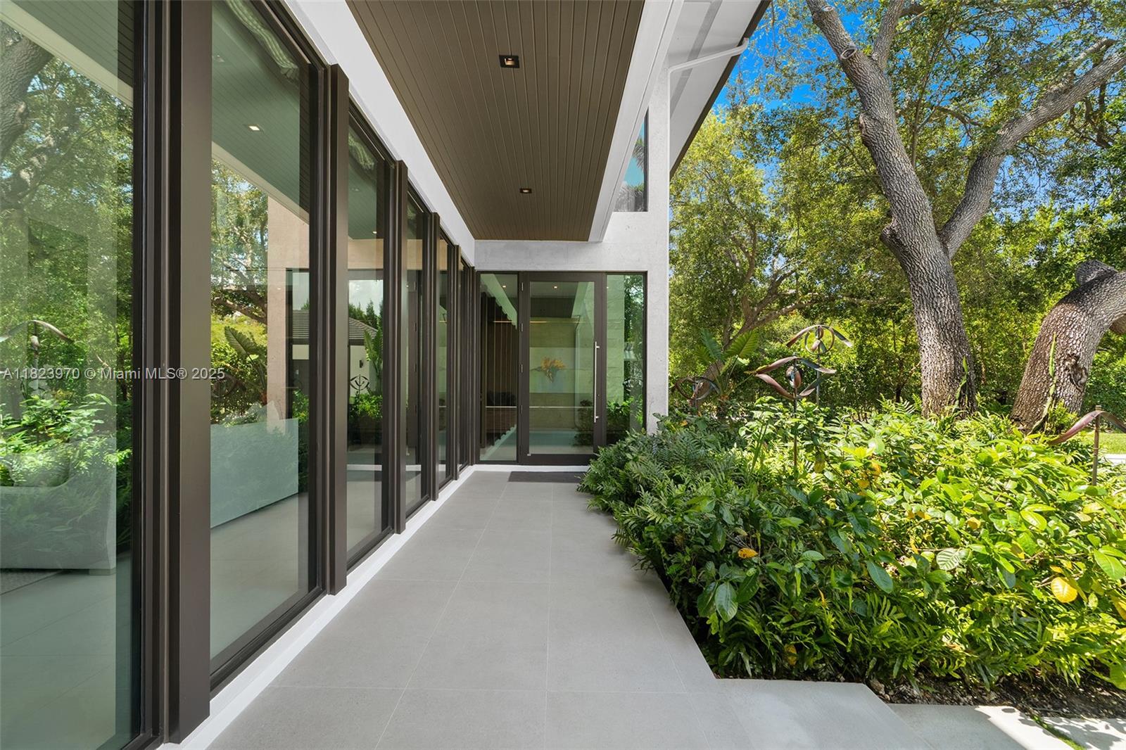 Pinecrest, Florida, 33156, United States, 7 Bedrooms Bedrooms, ,9 BathroomsBathrooms,Residential,For Sale,1885152