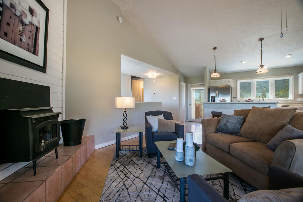 Sandia Park, New Mexico, 87047, United States, 3 Bedrooms Bedrooms, ,3 BathroomsBathrooms,Residential,For Sale,1988040