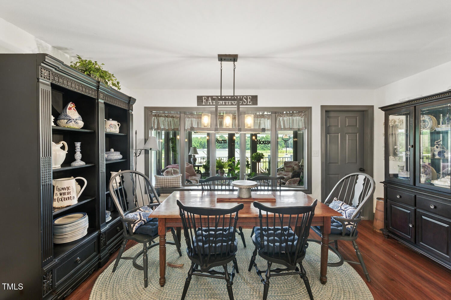 Newton Grove, North Carolina, 28366, United States, 5 Bedrooms Bedrooms, ,8 BathroomsBathrooms,Residential,For Sale,1892259