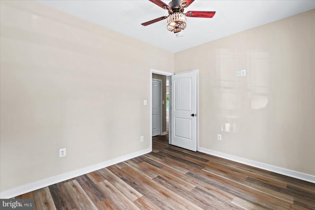 Colonial Beach, Virginia, 22443, United States, 3 Bedrooms Bedrooms, ,2 BathroomsBathrooms,Residential,For Sale,1712366