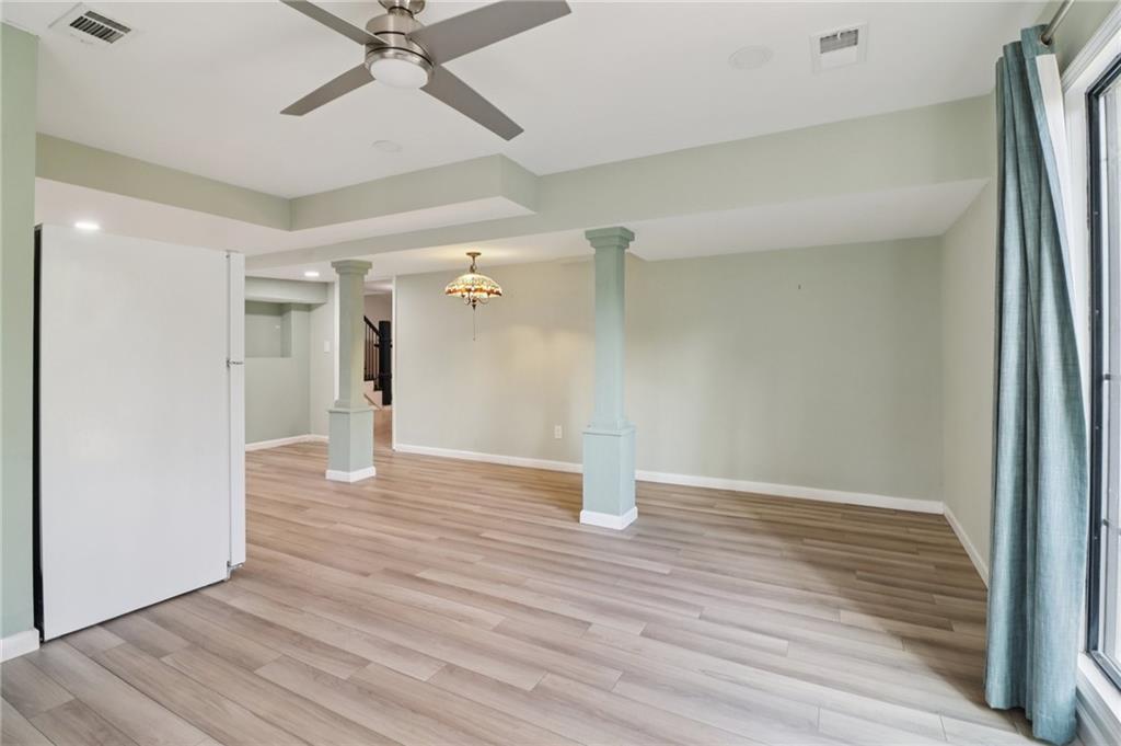 Smyrna, Georgia, 30082, United States, 6 Bedrooms Bedrooms, ,3 BathroomsBathrooms,Residential,For Sale,2002854