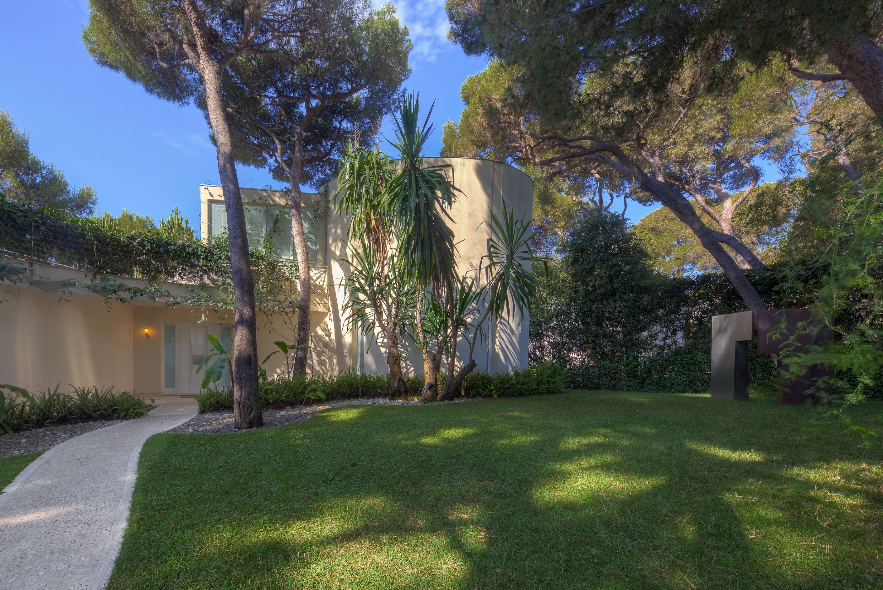  Saint-Jean-Cap-Ferrat contemporary villa with pool, 4 bedrooms and sea glimpse … - 物件實景