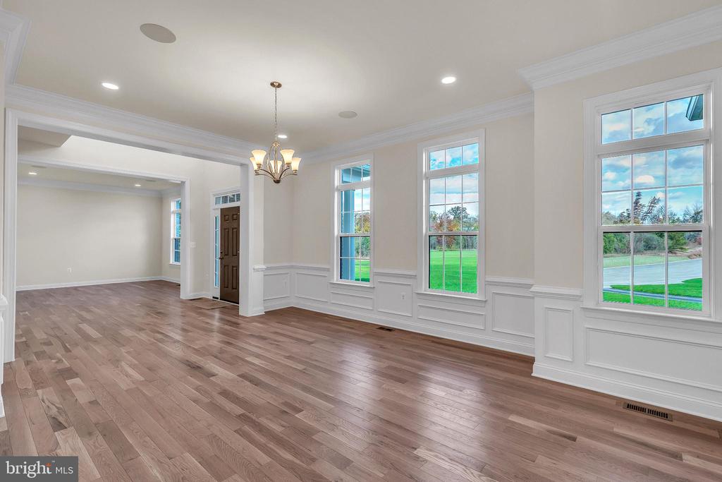 Oak Hill, Virginia, 20171, United States, 1 Bedroom Bedrooms, ,2 BathroomsBathrooms,Residential,For Sale,1984507