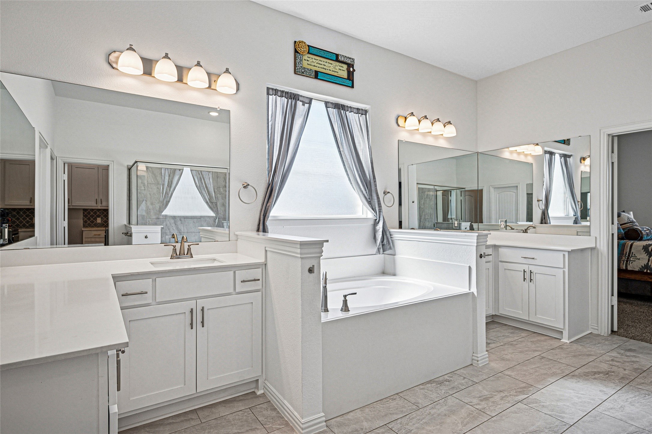 Rhome, Texas, 76078, United States, 4 Bedrooms Bedrooms, ,4 BathroomsBathrooms,Residential,For Sale,1746060
