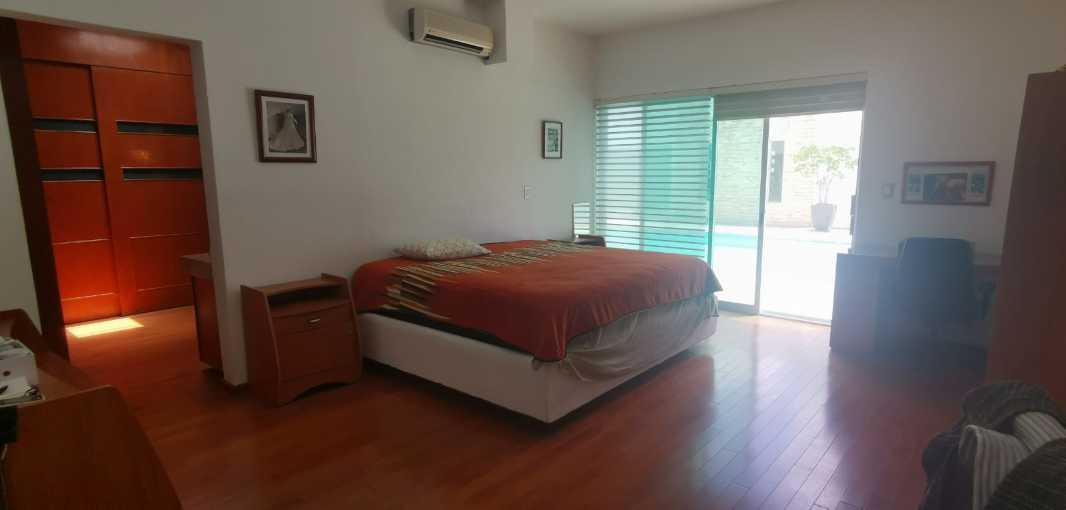Nogales, Corregidora, Querétaro, 76904, Mexico, 4 Bedrooms Bedrooms, ,8 BathroomsBathrooms,Residential,For Sale,Nogales,1621493