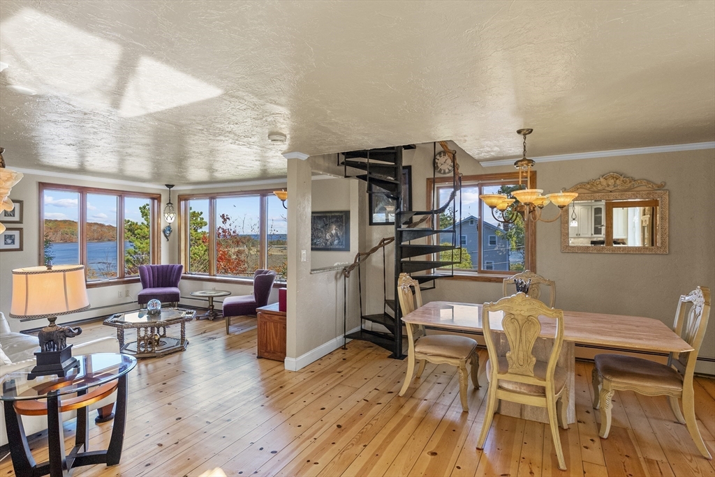 Plymouth, Massachusetts, 02360, United States, 3 Bedrooms Bedrooms, ,4 BathroomsBathrooms,Residential,For Sale,1994439