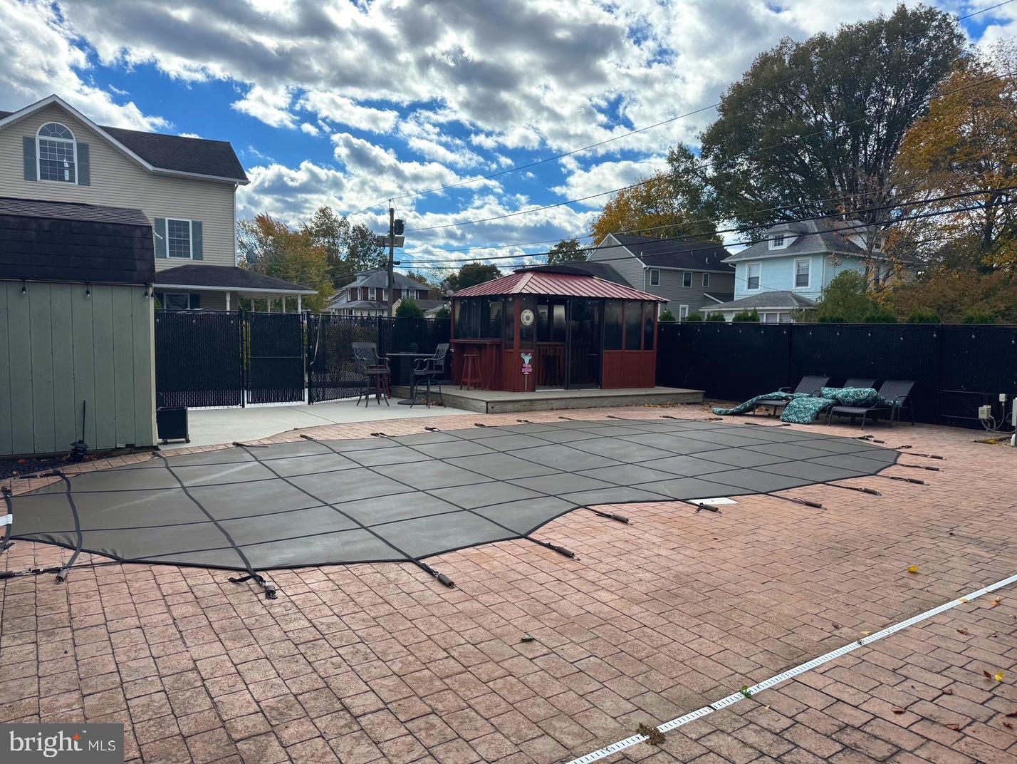 MAPLE SHADE, New Jersey, 08052, United States, 3 Bedrooms Bedrooms, ,3 BathroomsBathrooms,Residential,For Sale,1985694