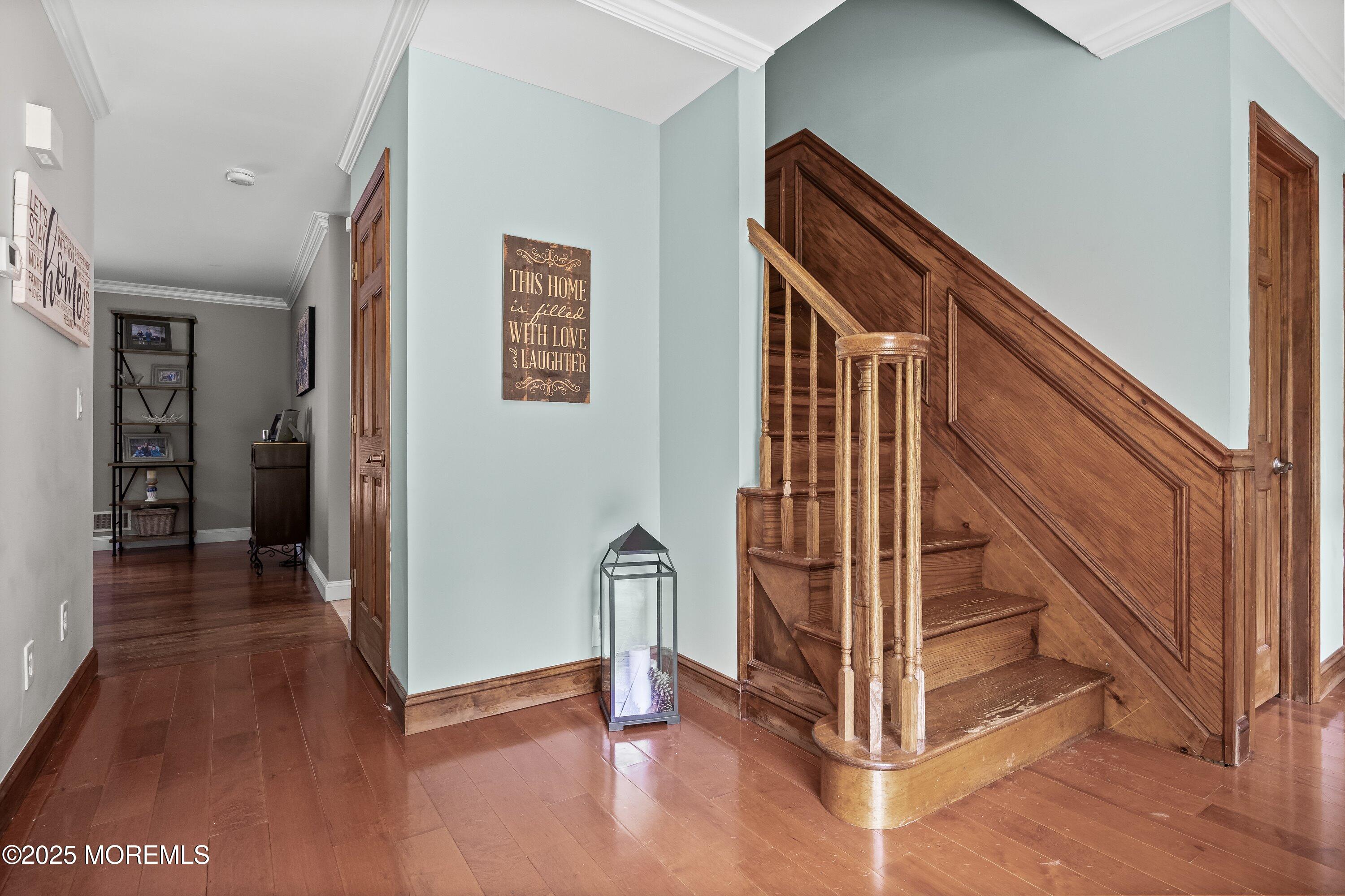 Cream Ridge, New Jersey, 08514, United States, 4 Bedrooms Bedrooms, ,3 BathroomsBathrooms,Residential,For Sale,1904272
