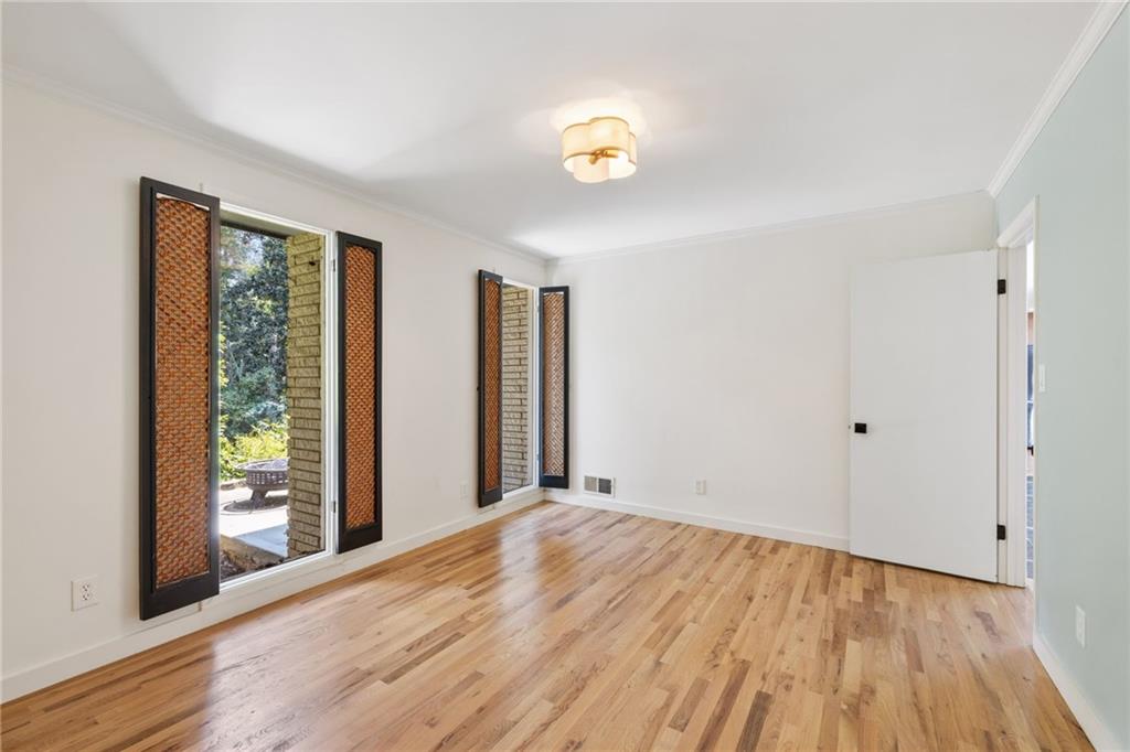 Atlanta, Georgia, 30345, United States, 3 Bedrooms Bedrooms, ,2 BathroomsBathrooms,Residential,For Sale,1942165