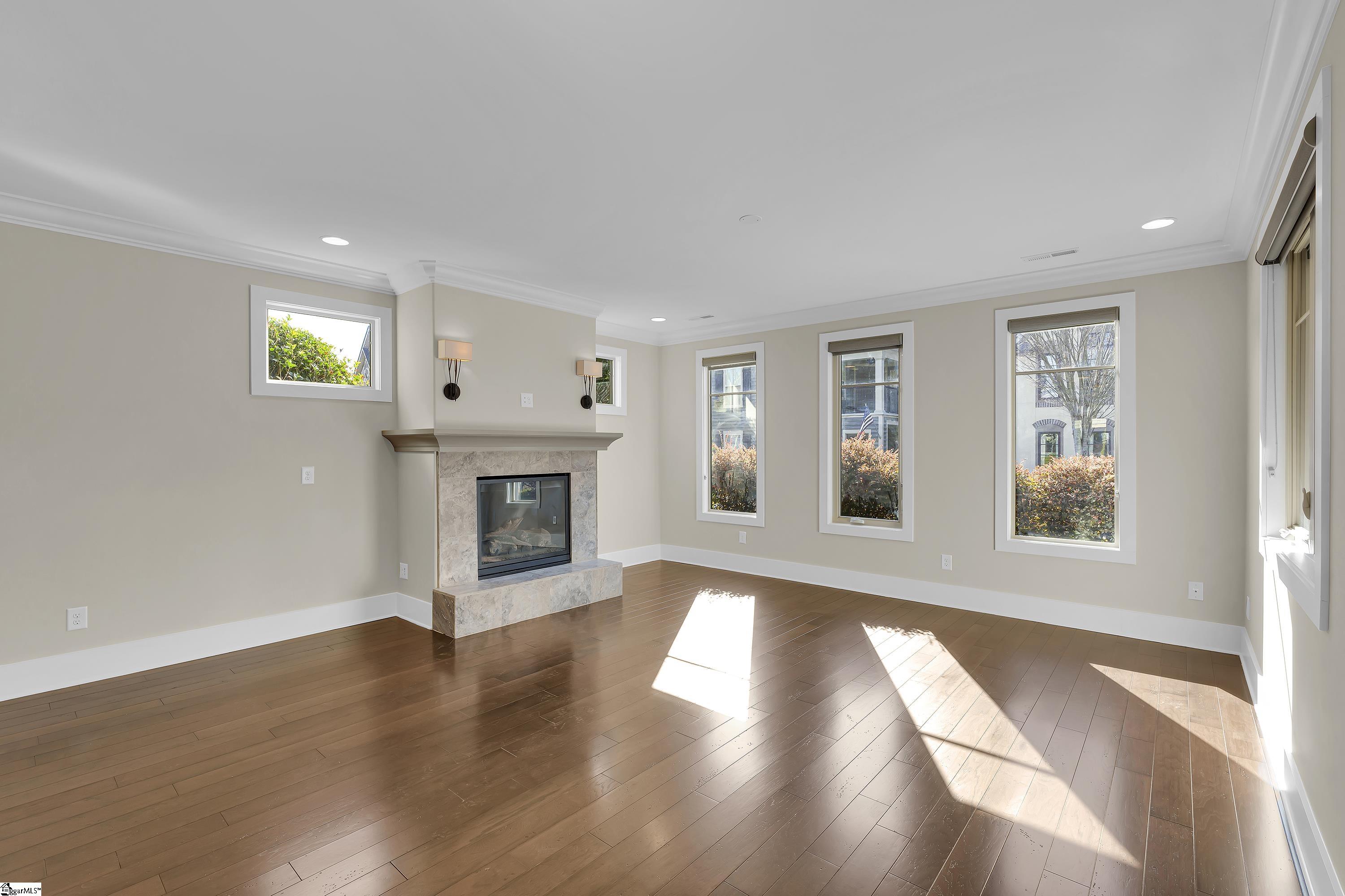 Piedmont, South Carolina, 29673, United States, 4 Bedrooms Bedrooms, ,4 BathroomsBathrooms,Residential,For Sale,2002140