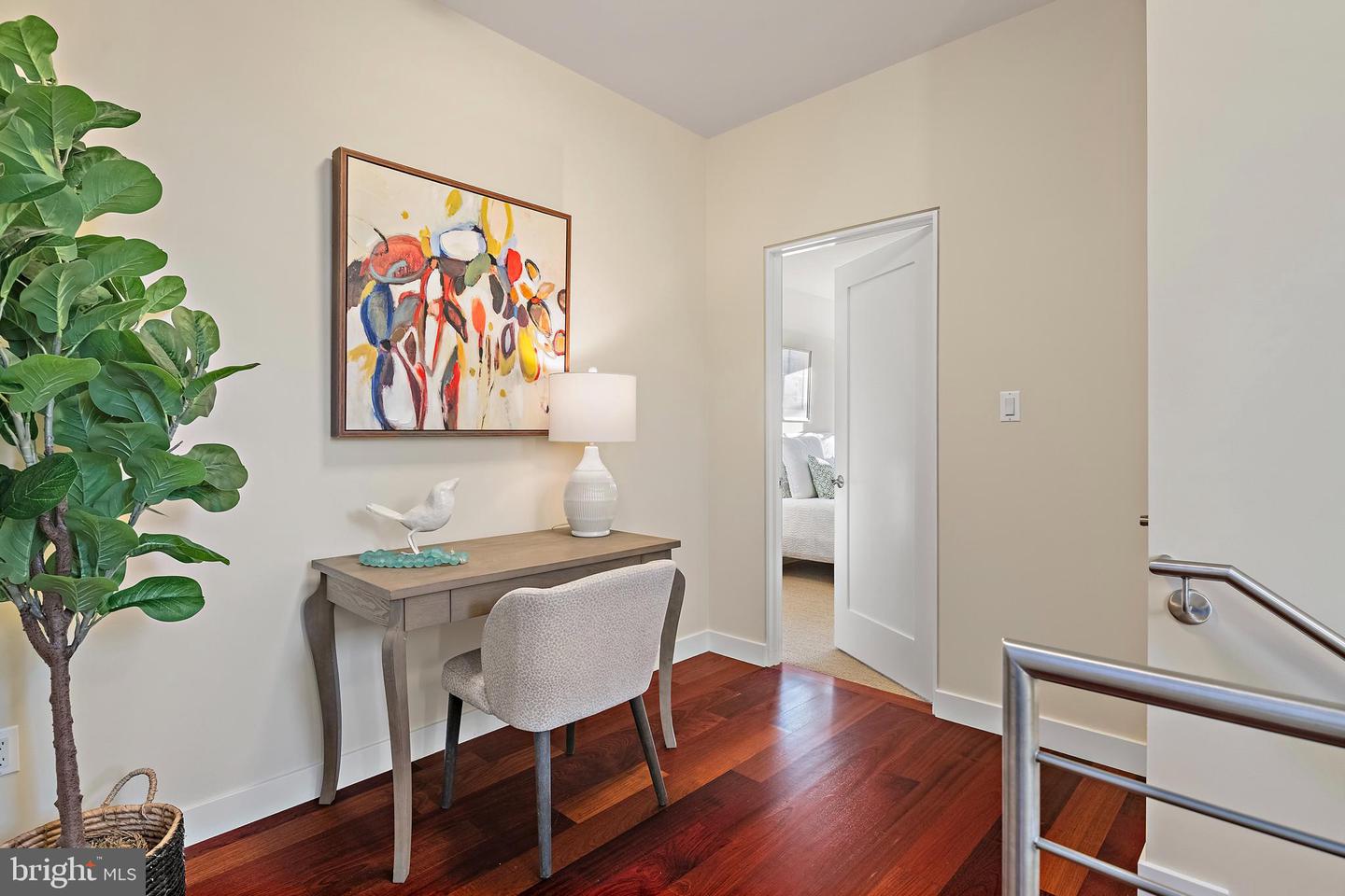 Annapolis, Maryland, 21403, United States, 4 Bedrooms Bedrooms, ,3 BathroomsBathrooms,Residential,For Sale,1950793