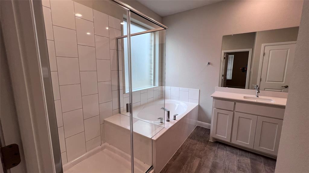Northlake, Texas, 76247, United States, 5 Bedrooms Bedrooms, ,4 BathroomsBathrooms,Residential,For Sale,1942927