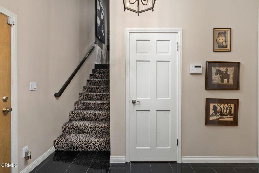 Pasadena, California, 91105, United States, 3 Bedrooms Bedrooms, ,2 BathroomsBathrooms,Residential,For Sale,1941777