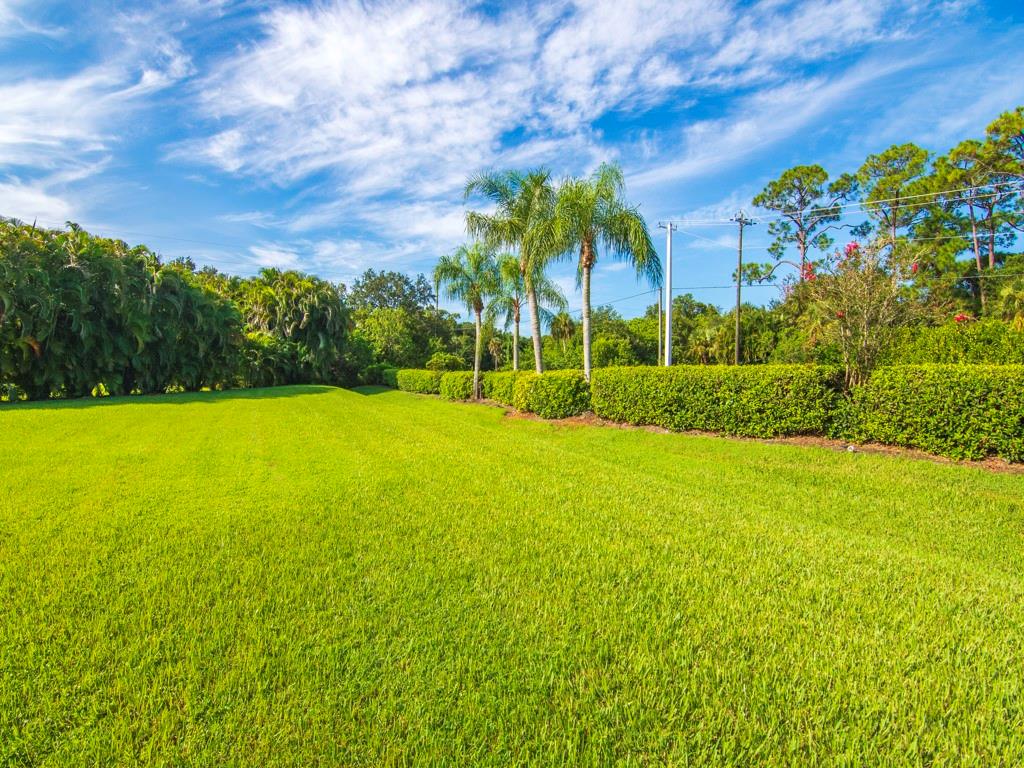 Vero Beach, Florida, 32968, United States, 3 Bedrooms Bedrooms, ,2 BathroomsBathrooms,Residential,For Sale,1957277