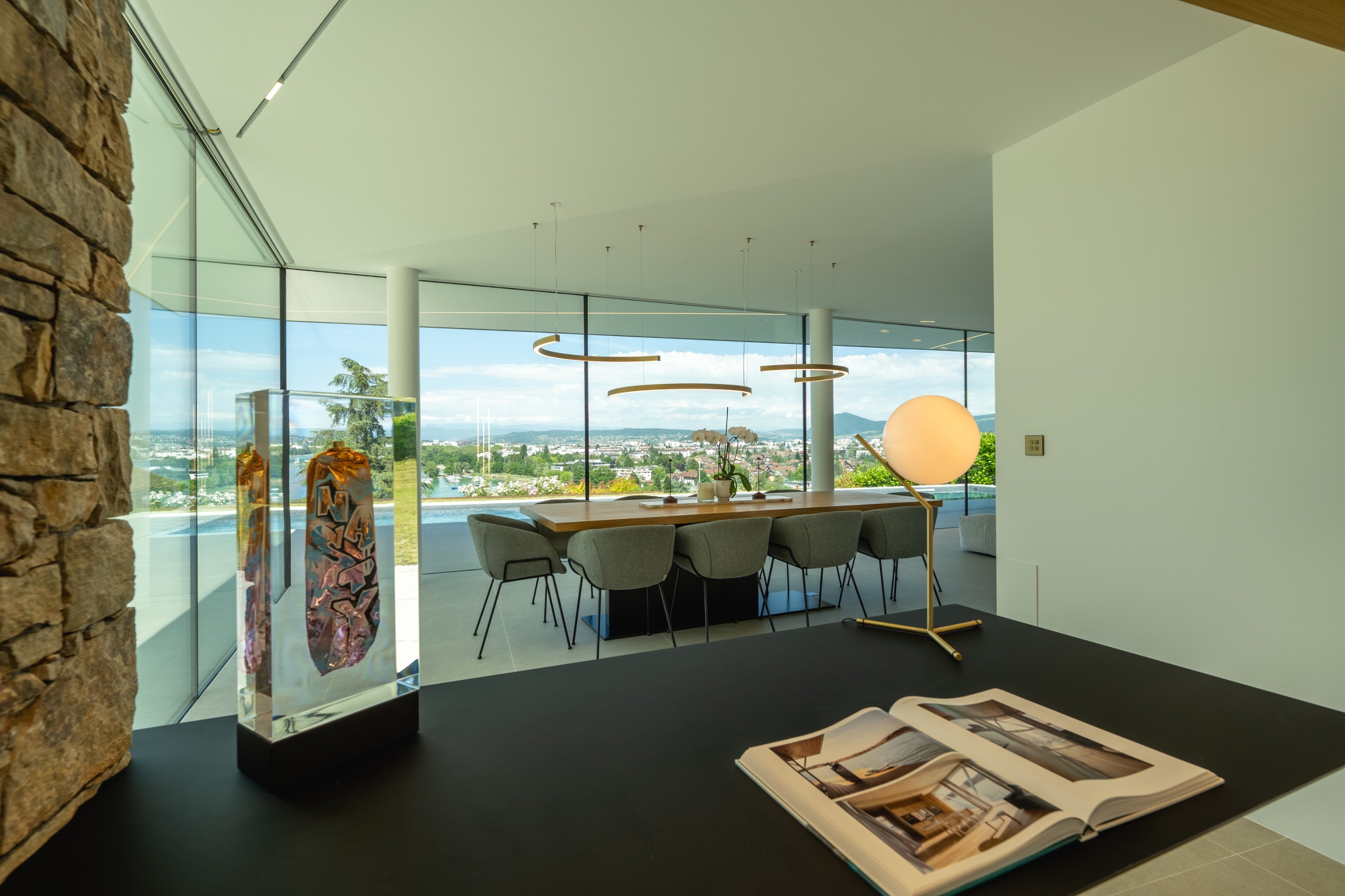  Exceptional villa with lake and mountain views - 物件實景