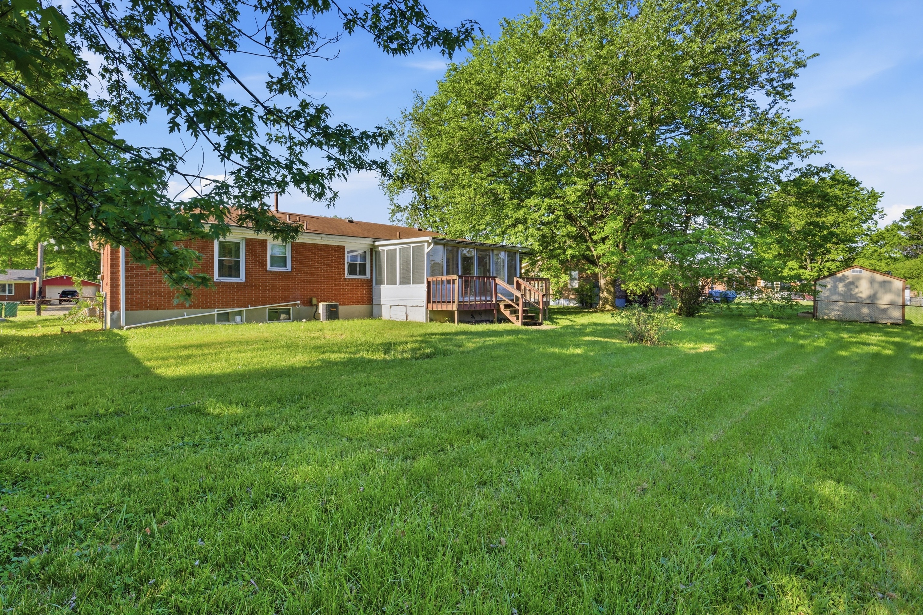  7003 Sunny Vale Way, Louisville, KY 40272 - 物件實景