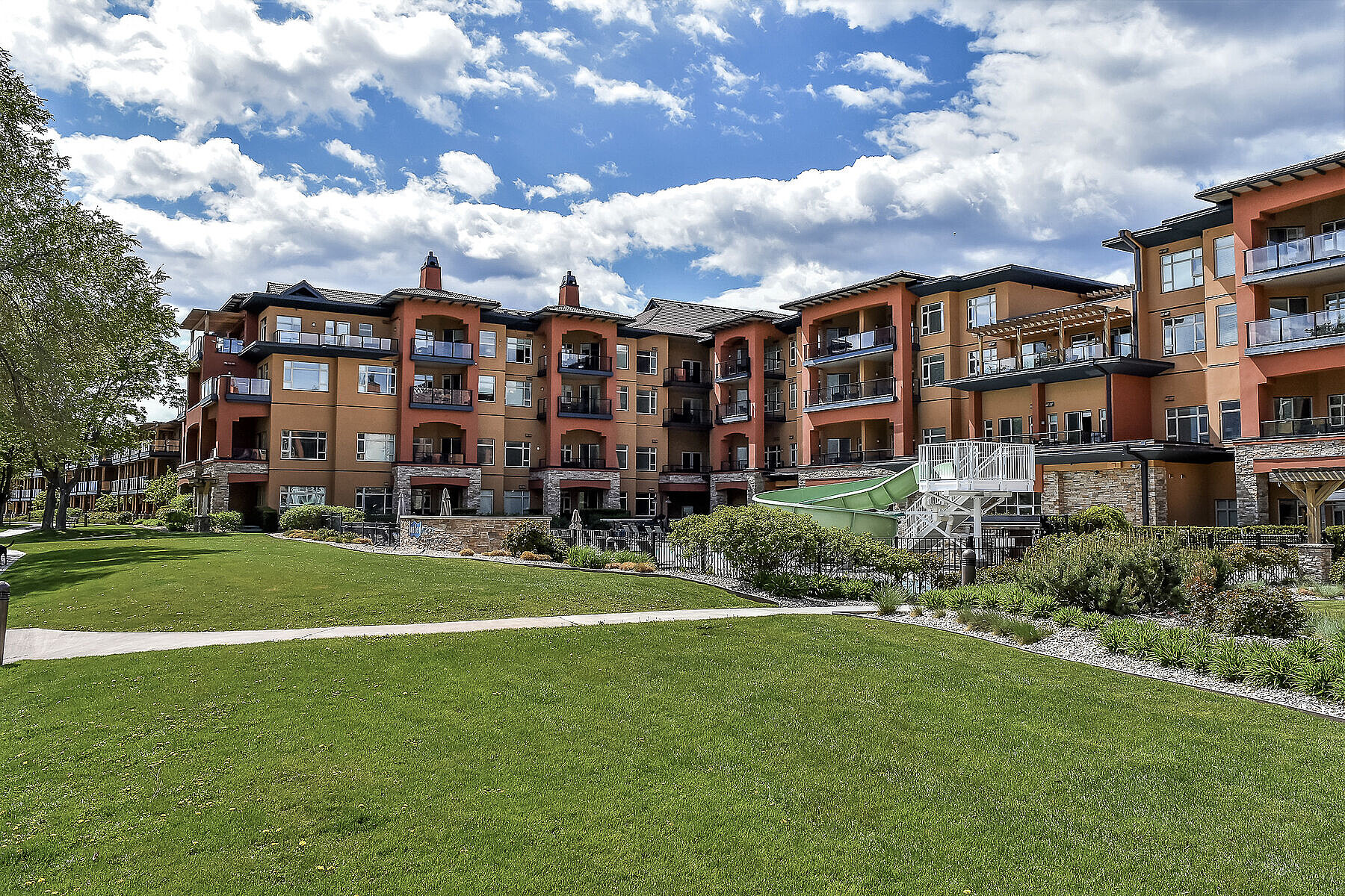  1/12 Ownership in Osoyoos - 物件實景