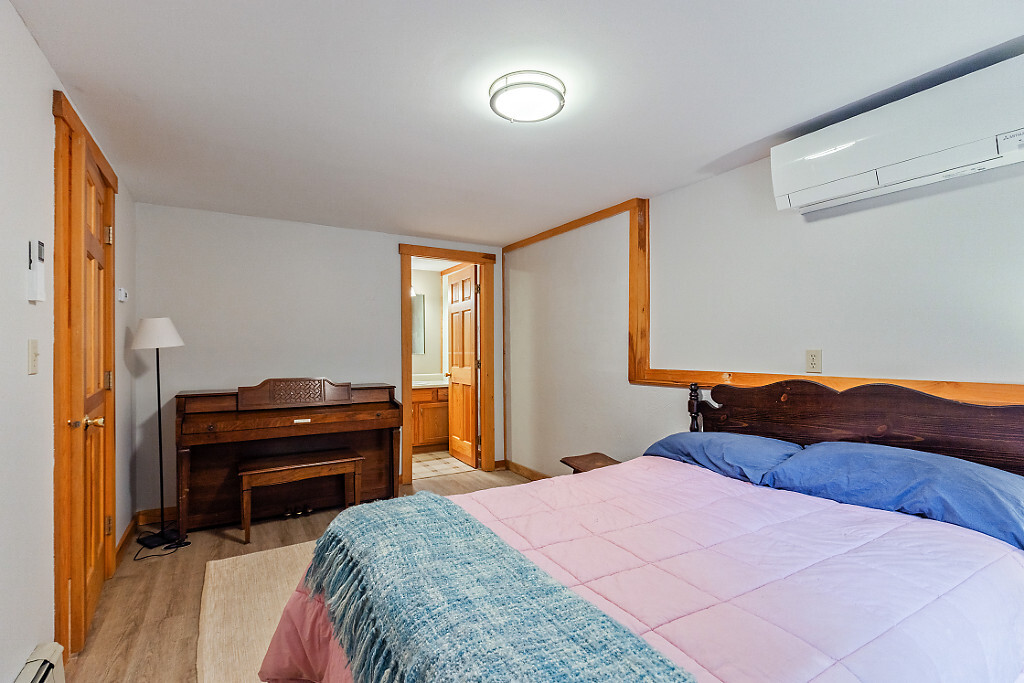 Rome, Maine, 04963, United States, 4 Bedrooms Bedrooms, ,2 BathroomsBathrooms,Residential,For Sale,1948503