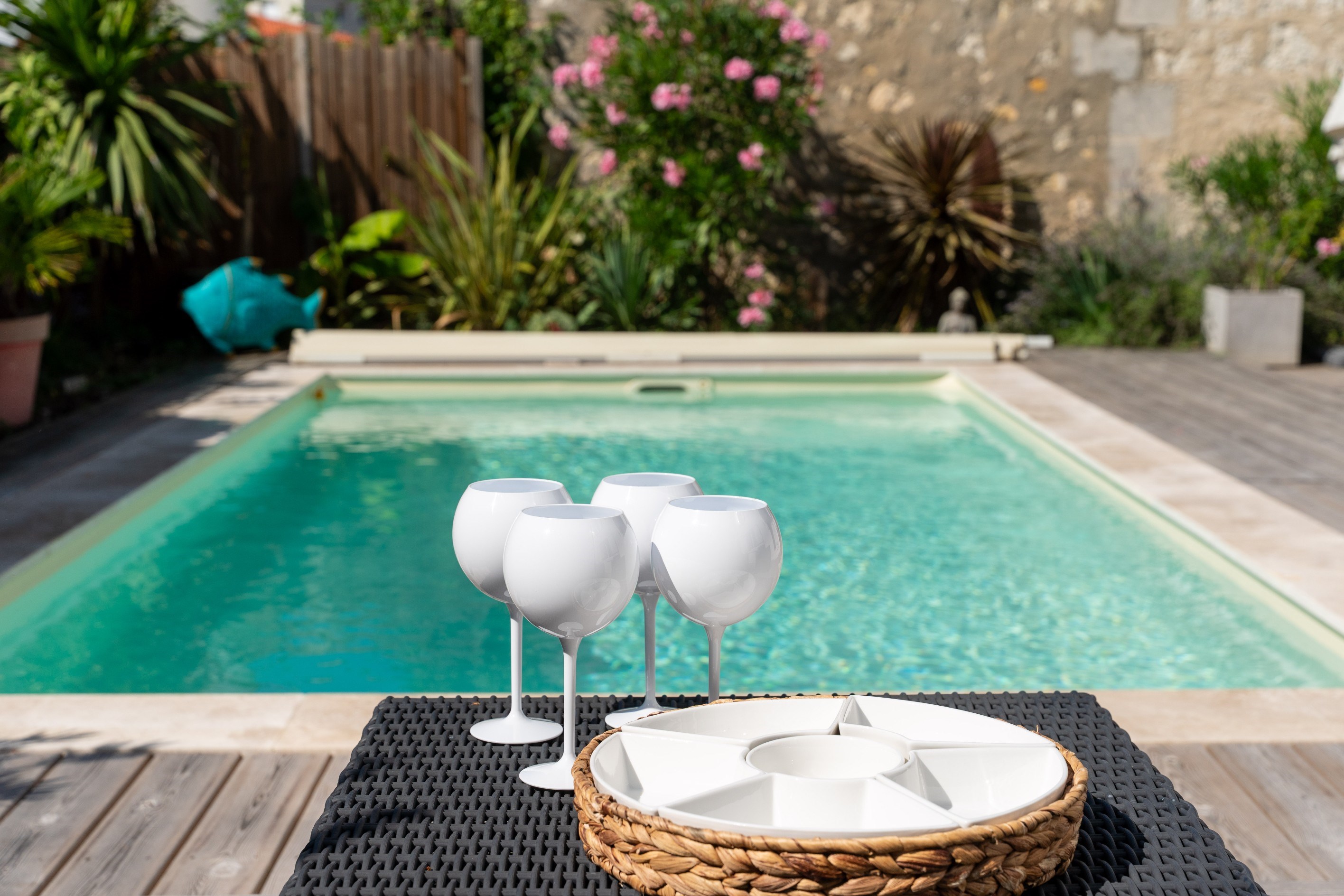  ELEGANT CHARMING VILLA WITH HEATED POOL - 物件實景