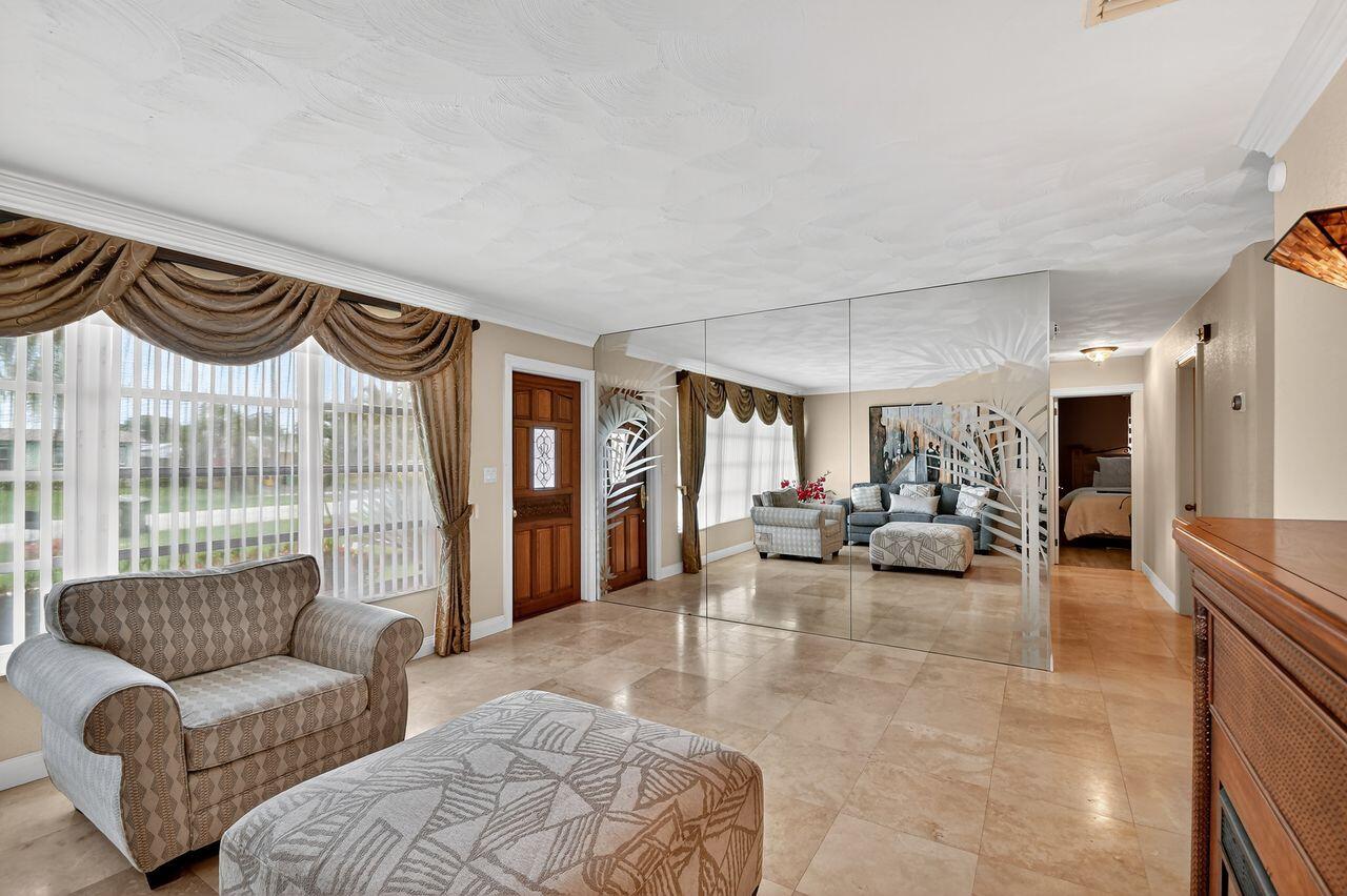 Palm Springs, Florida, 33461, United States, 3 Bedrooms Bedrooms, ,2 BathroomsBathrooms,Residential,For Sale,1901355