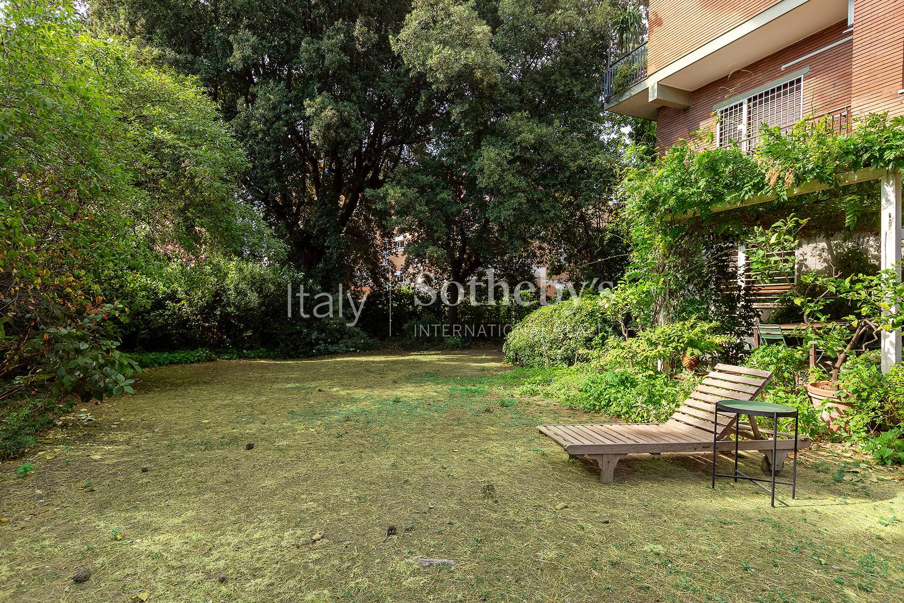  Elegant apartment with large private garden - 物件實景