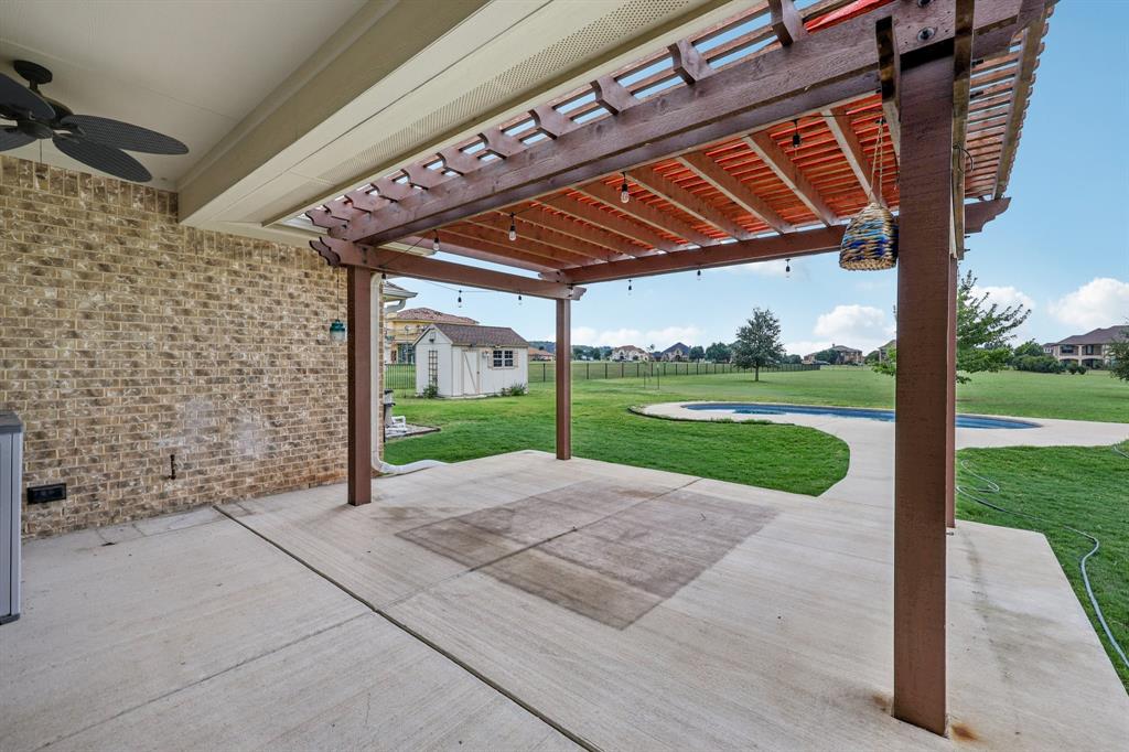 Cedar Hill, Texas, 75104, United States, 3 Bedrooms Bedrooms, ,3 BathroomsBathrooms,Residential,For Sale,1943408