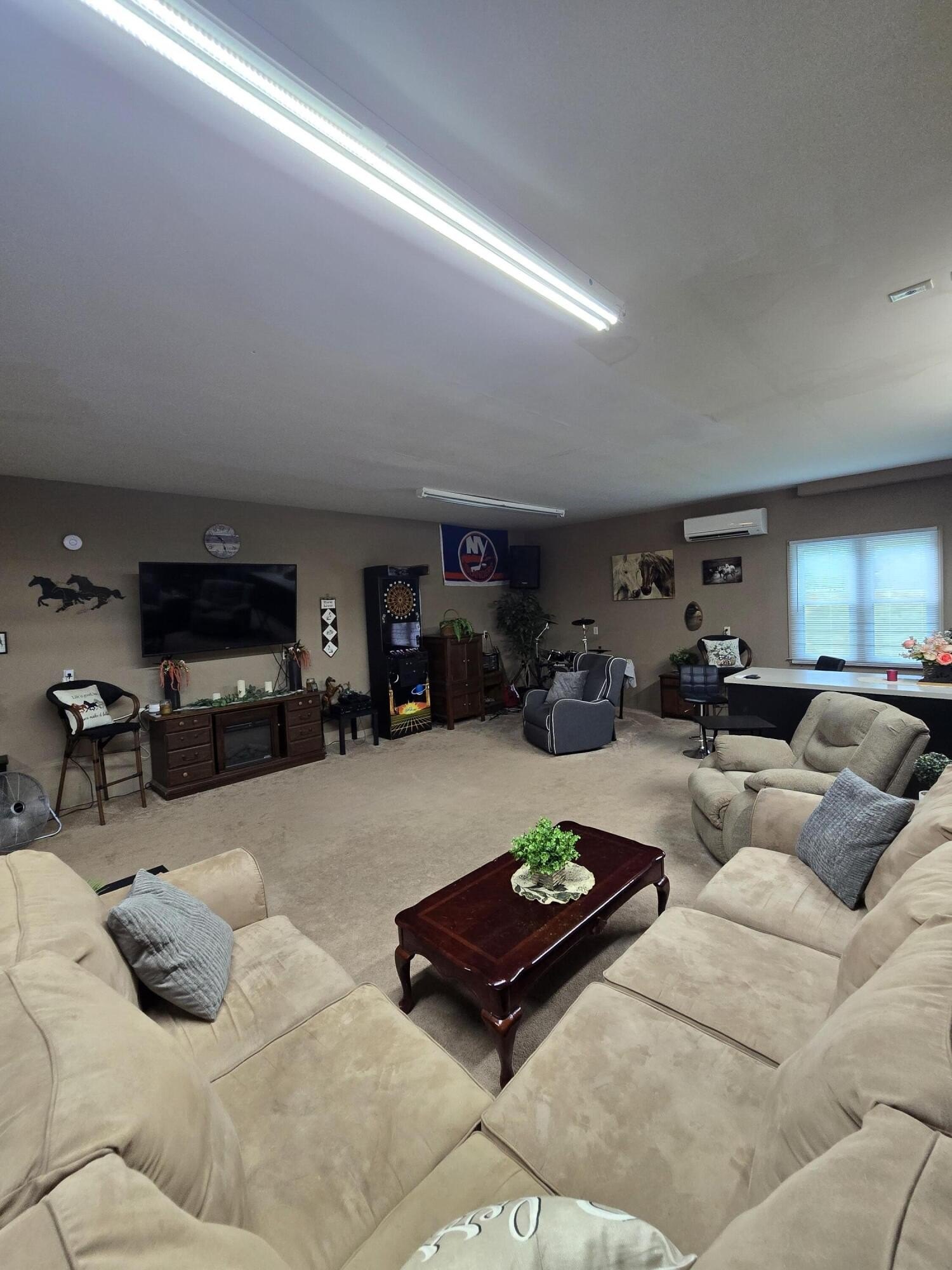 Sumter, South Carolina, 29154, United States, 3 Bedrooms Bedrooms, ,3 BathroomsBathrooms,Residential,For Sale,1974598