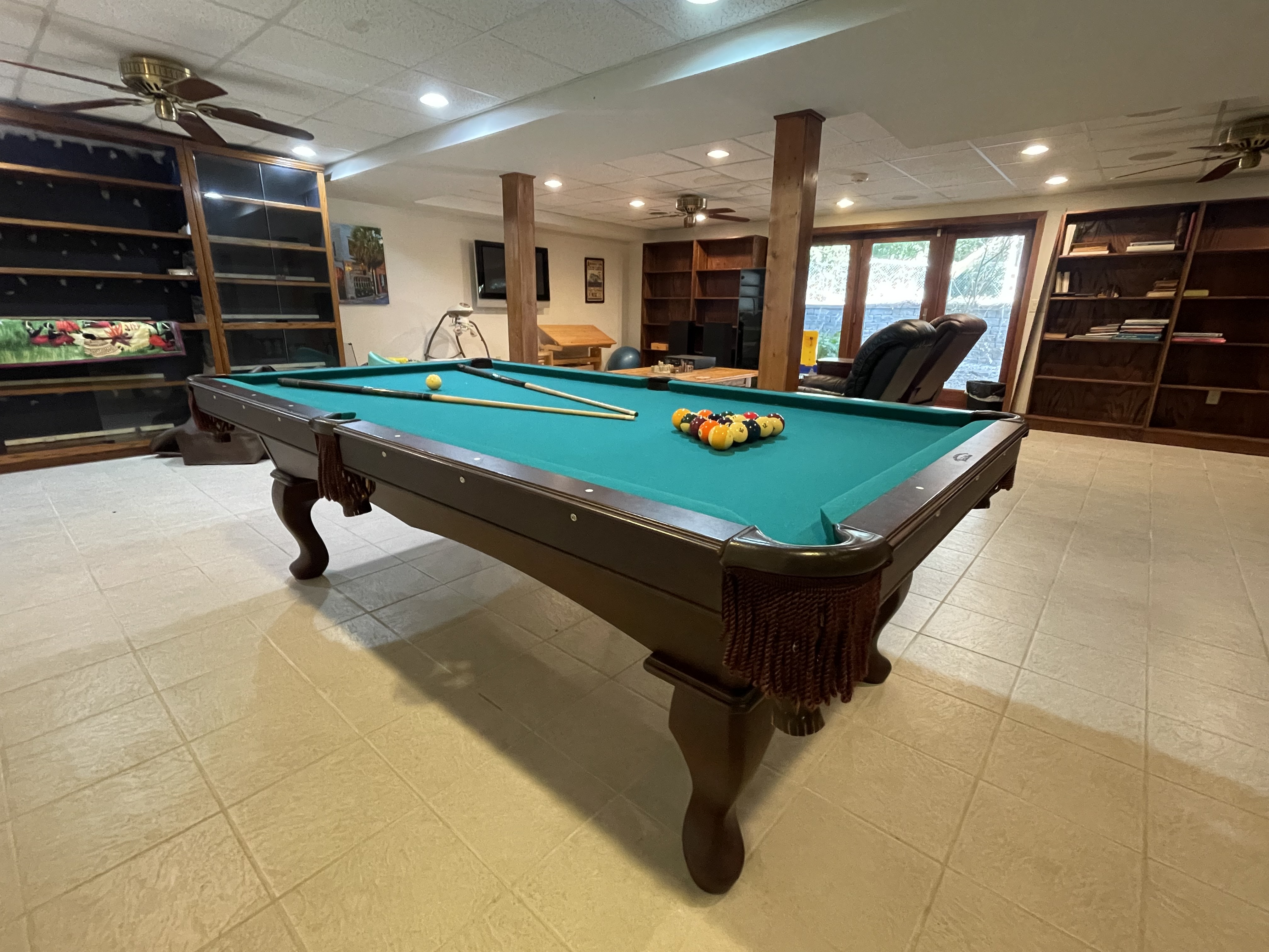 Murphysboro, Illinois, 62966, United States, 5 Bedrooms Bedrooms, ,6 BathroomsBathrooms,Residential,For Sale,1977081