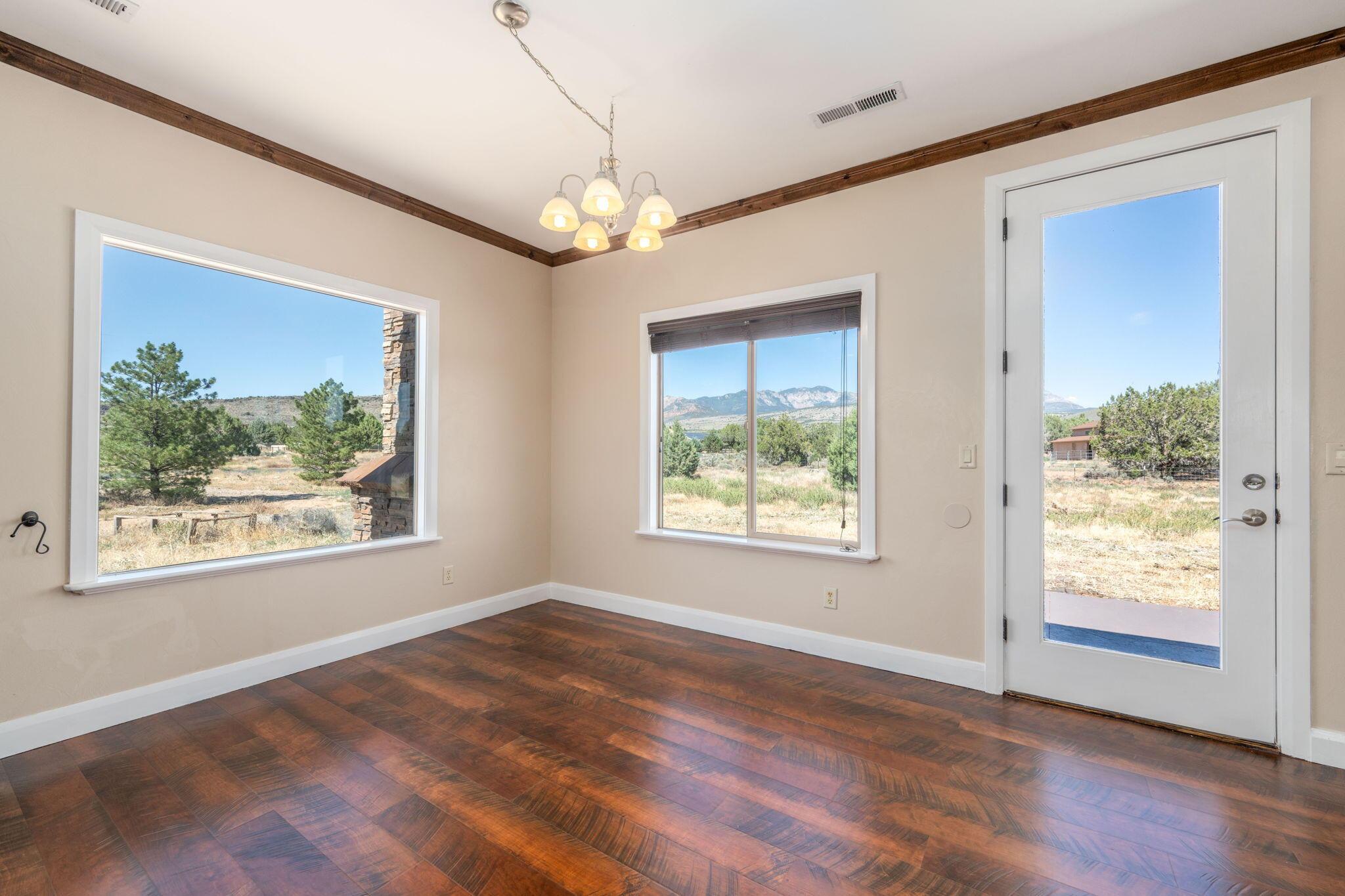 Dammeron Valley, Utah, 84783, United States, 5 Bedrooms Bedrooms, ,3 BathroomsBathrooms,Residential,For Sale,1920558