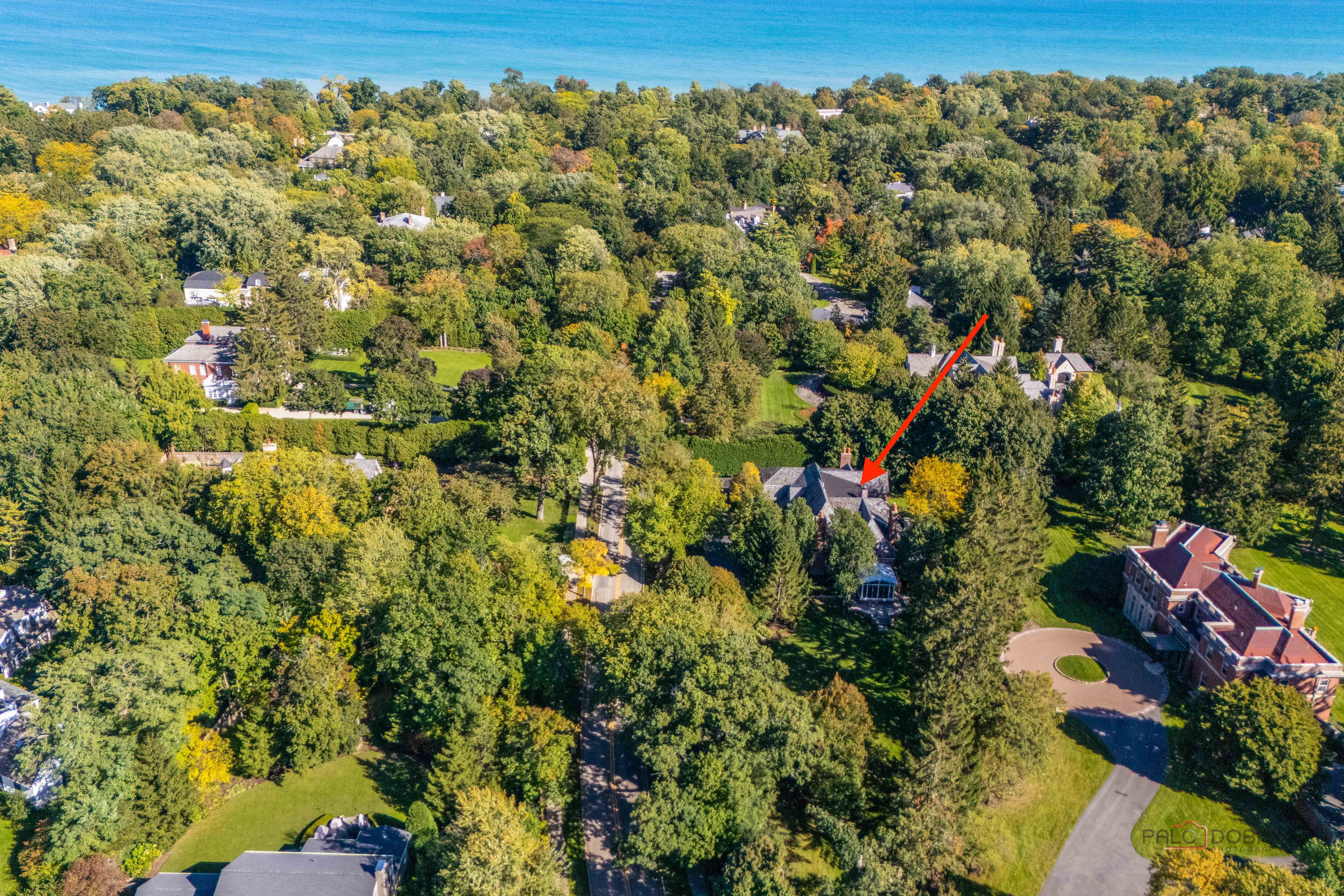  A Rare Lake Forest Offering - 物件實景