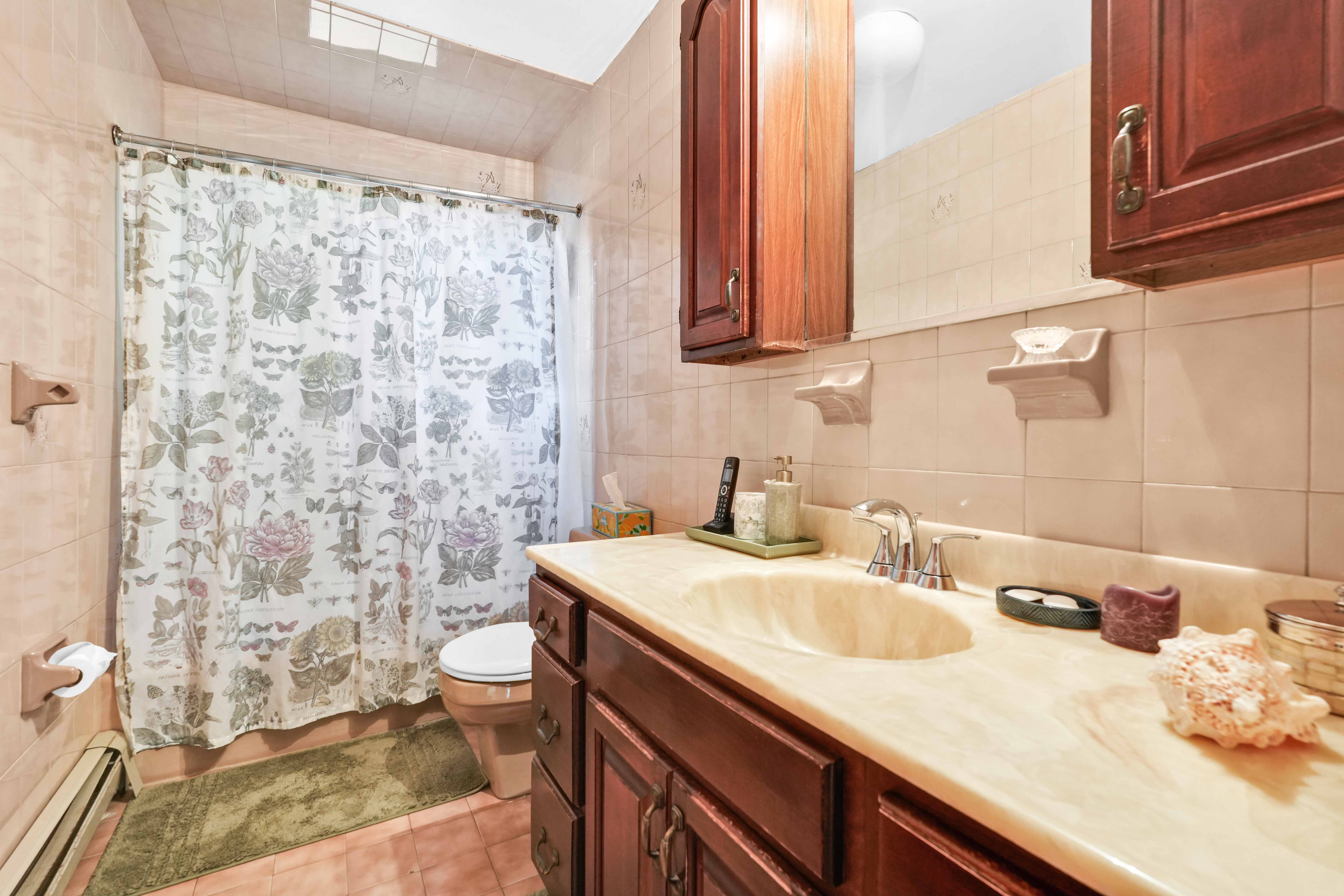  115-33 10th Avenue, College Point, NY, 11356 - 物件實景