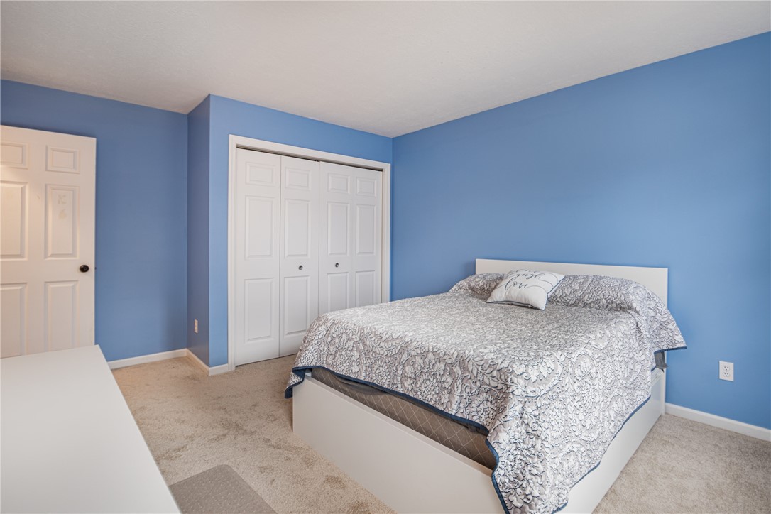 Franklin Park, Pennsylvania, 15090, United States, 4 Bedrooms Bedrooms, ,3 BathroomsBathrooms,Residential,For Sale,1987984