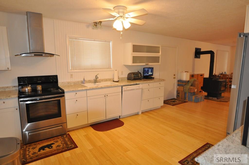 IRWIN, Idaho, 83428, United States, 2 Bedrooms Bedrooms, ,2 BathroomsBathrooms,Residential,For Sale,1936977