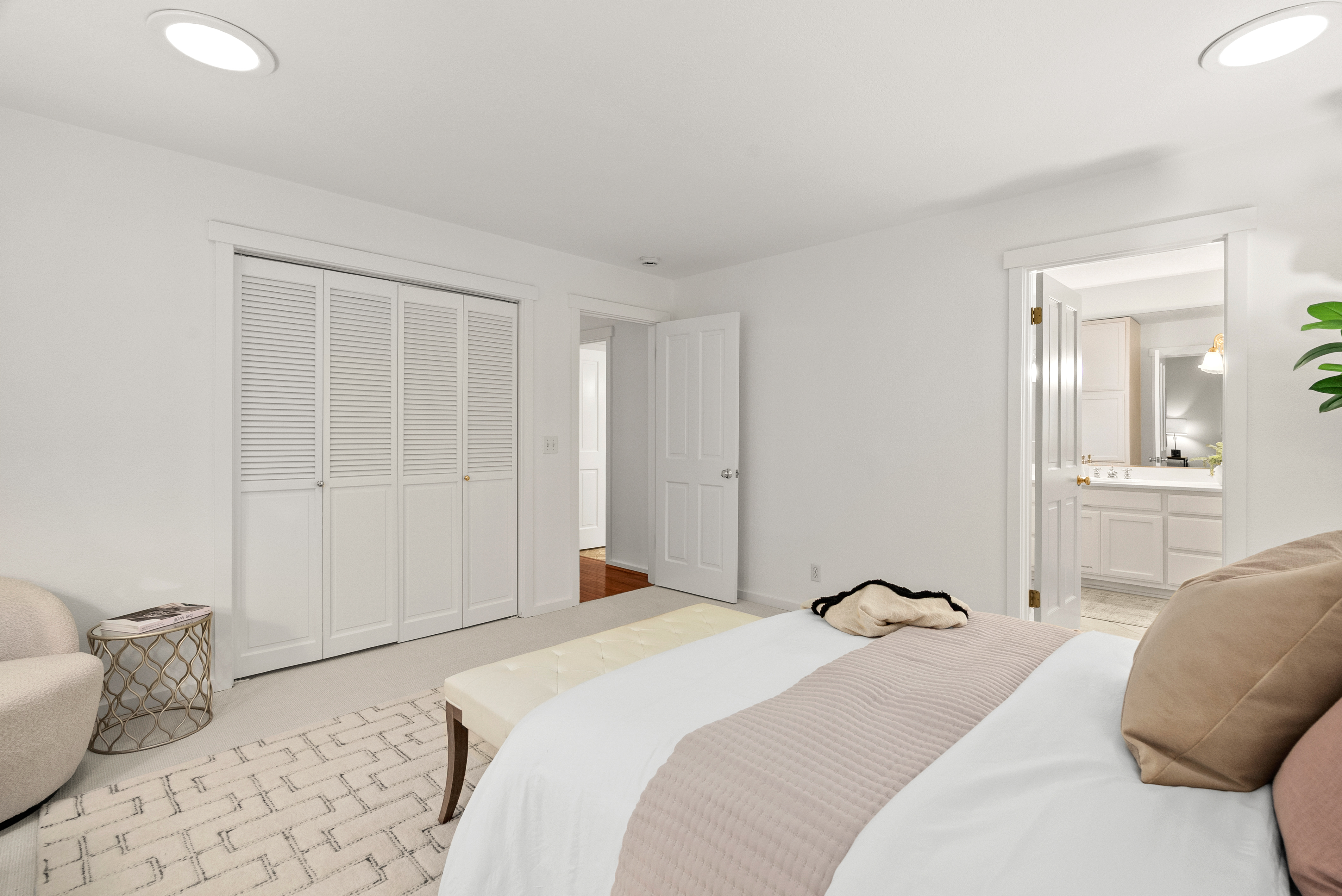  15670 Euclid Avenue Northeast, Bainbridge Island, WA 98110 - 物件實景