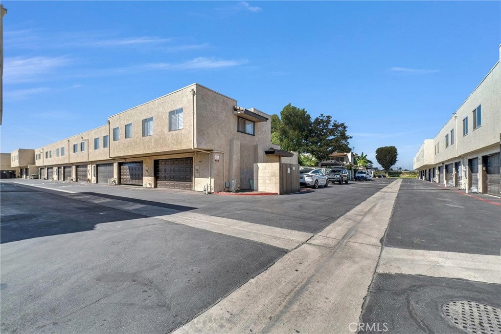 Cypress, California, 90630, United States, 1 Bedroom Bedrooms, ,1 BathroomBathrooms,Residential,For Sale,1950494