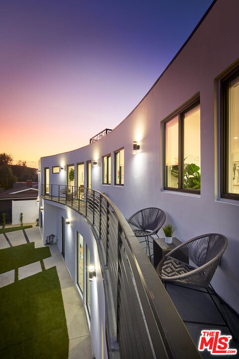 Culver City, California, 90230, United States, 4 Bedrooms Bedrooms, ,7 BathroomsBathrooms,Residential,For Sale,1804248